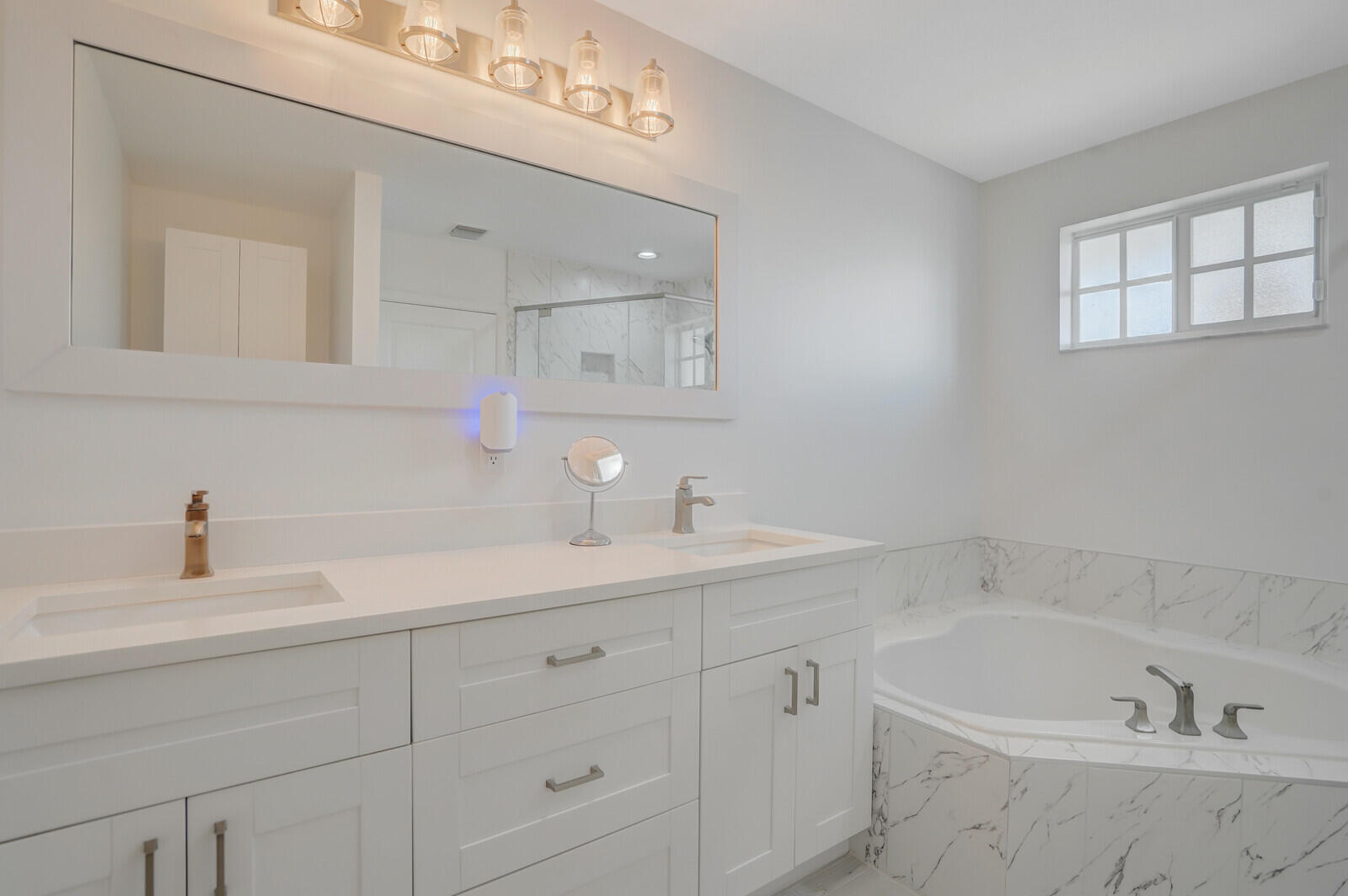 7411 Sarentino Lane 216