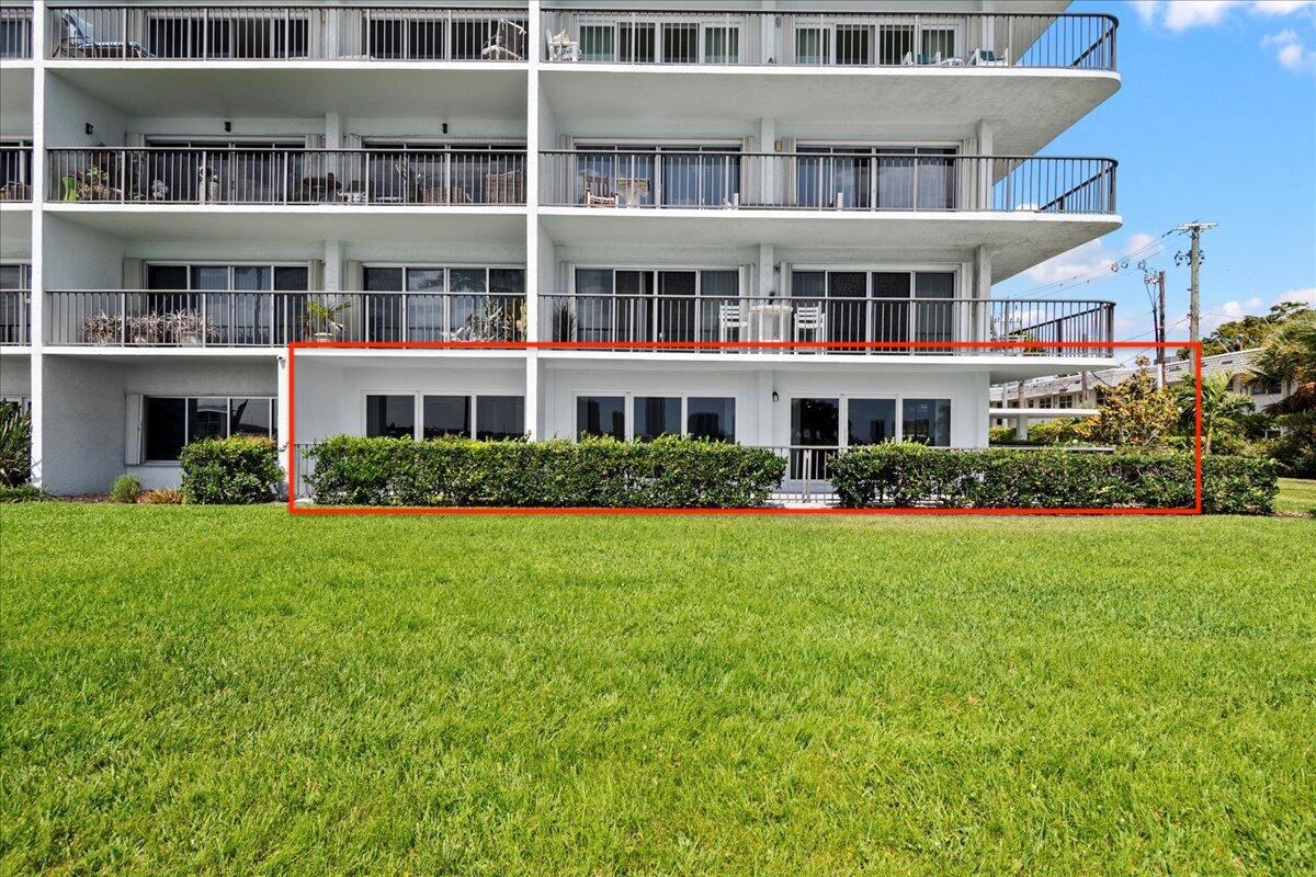 3040 Lake Shore Drive 101