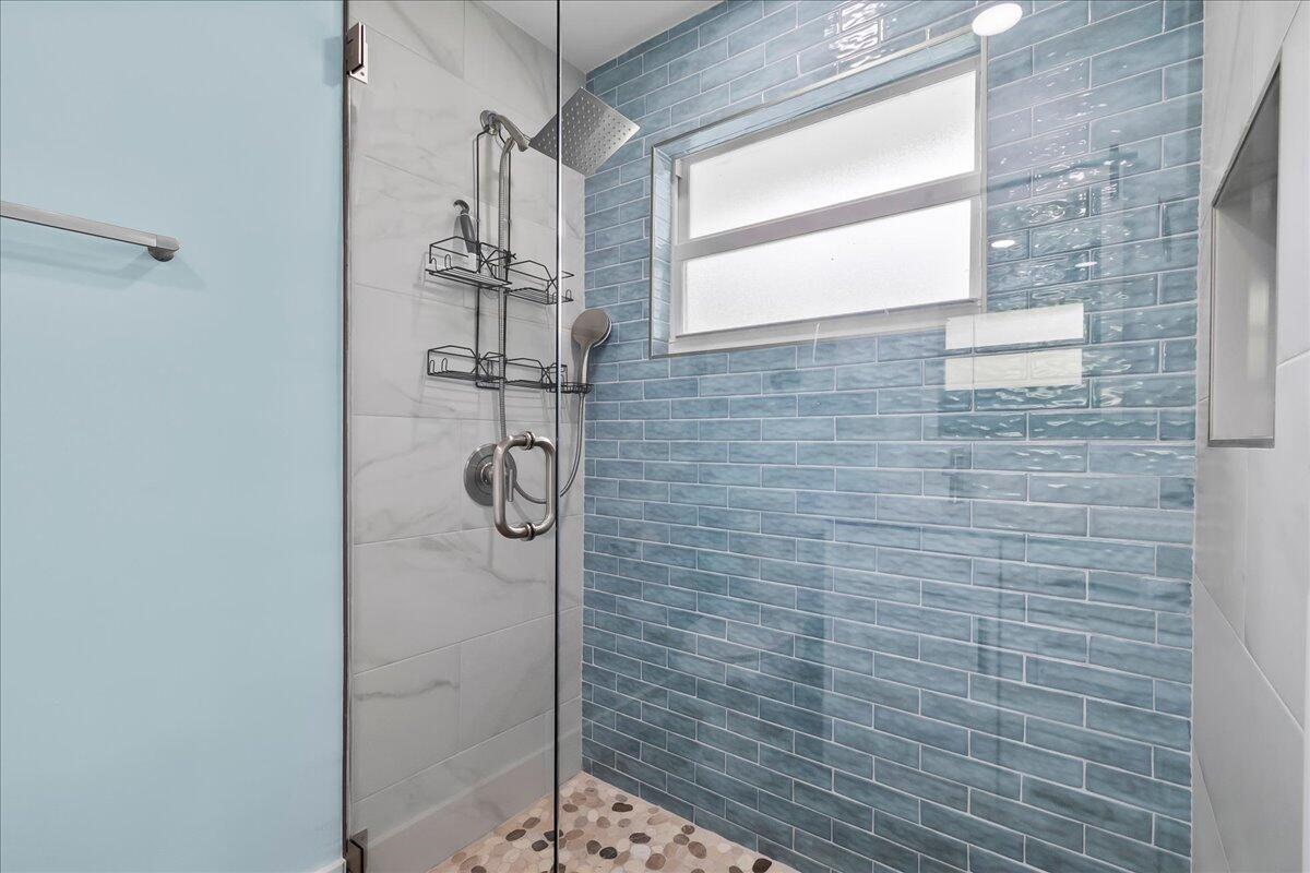 1520 Treemont Avenue