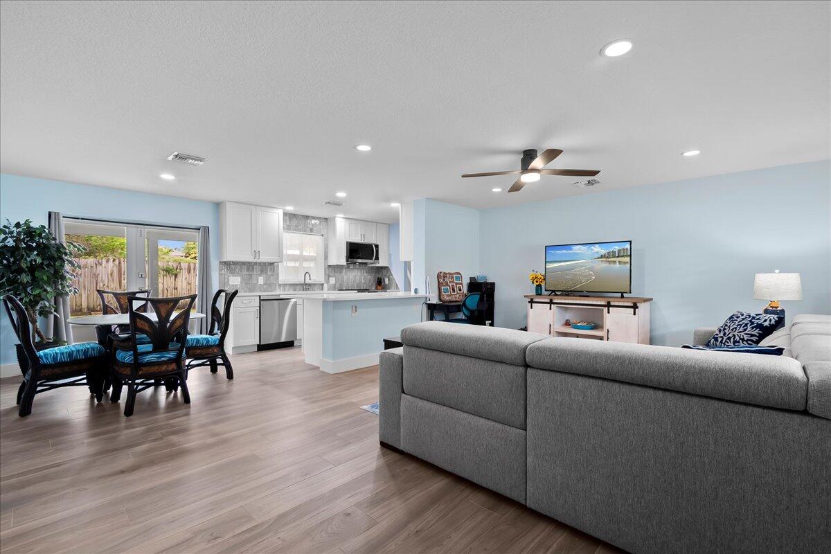 1520 Treemont Avenue