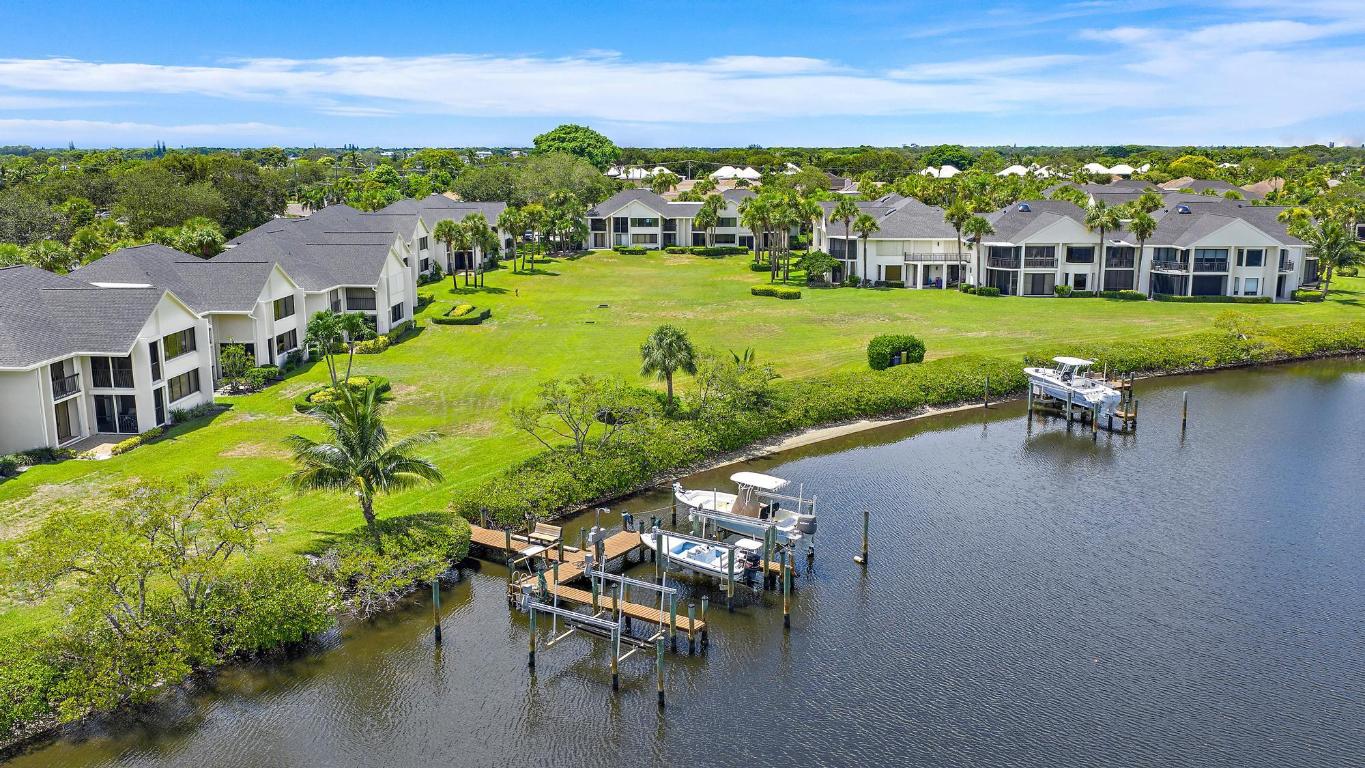 10459 SE Terrapin Place 101d