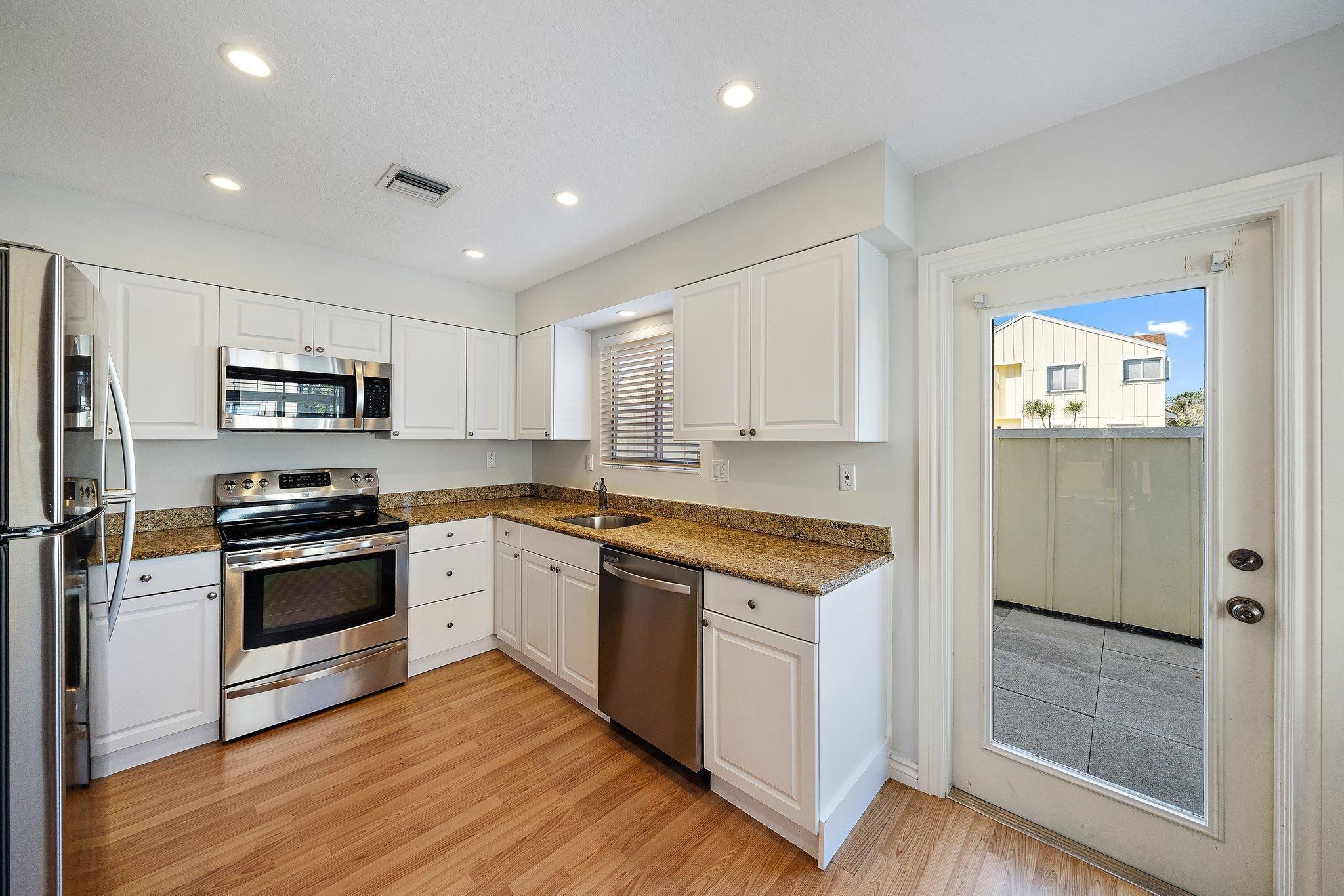 6222 Riverwalk Lane 1