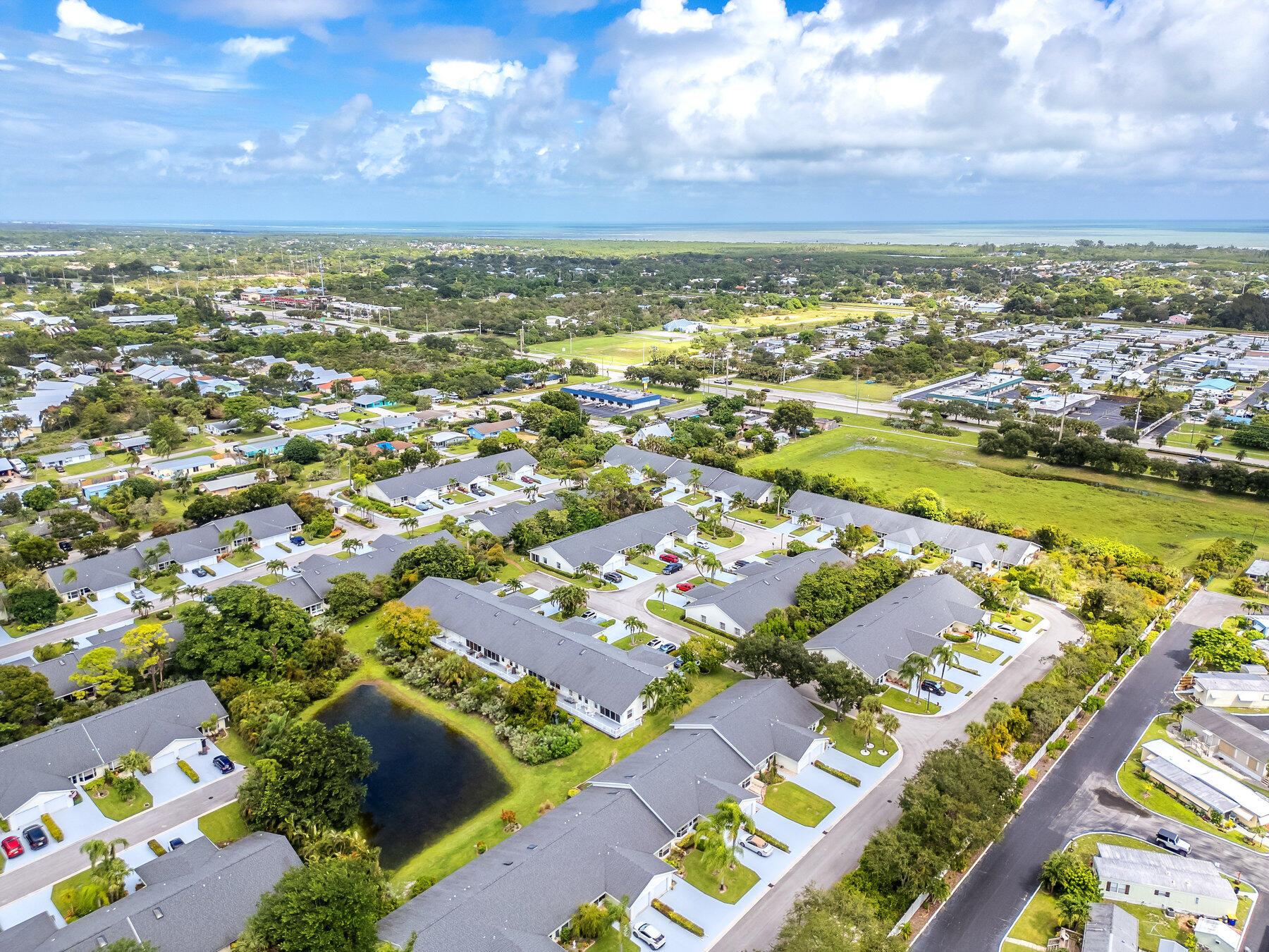 11036 SE Sea Pines Circle