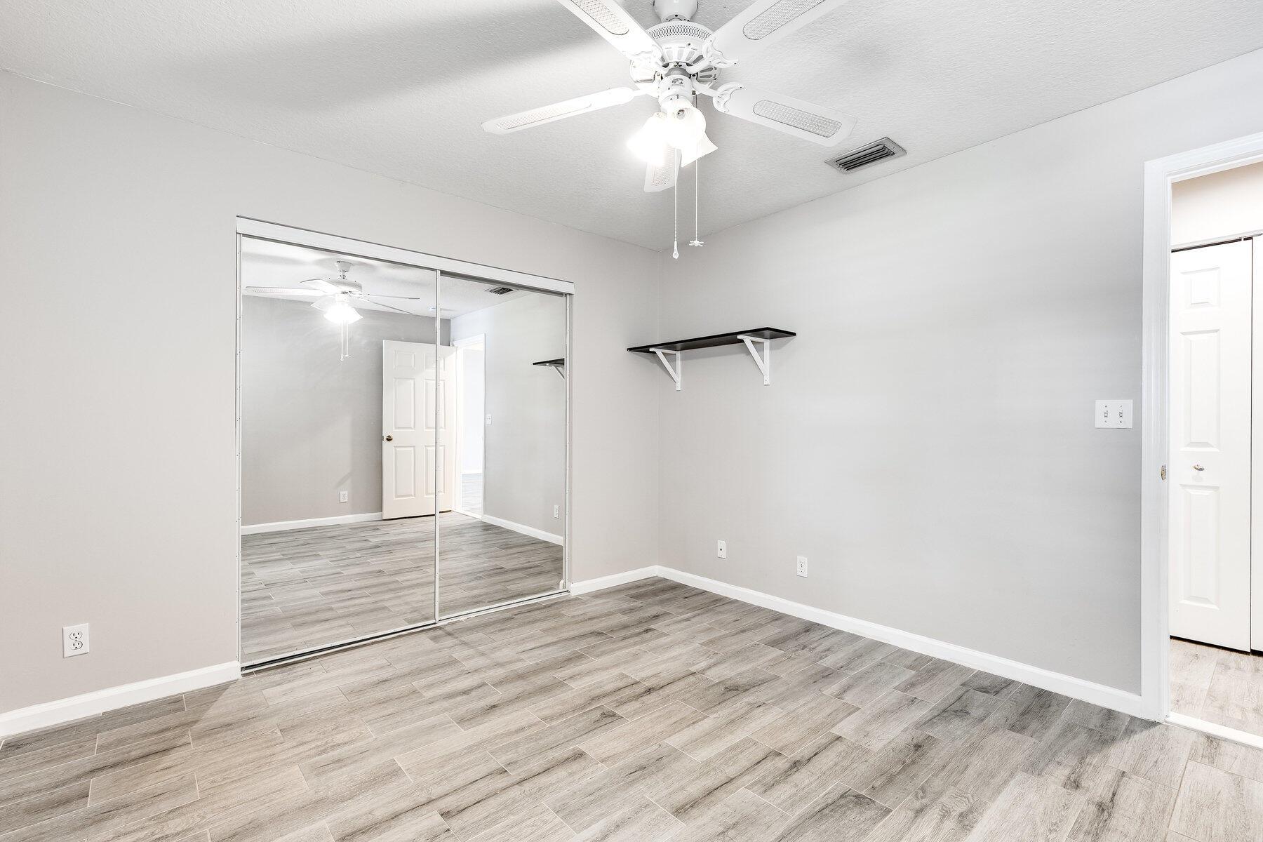 11036 SE Sea Pines Circle