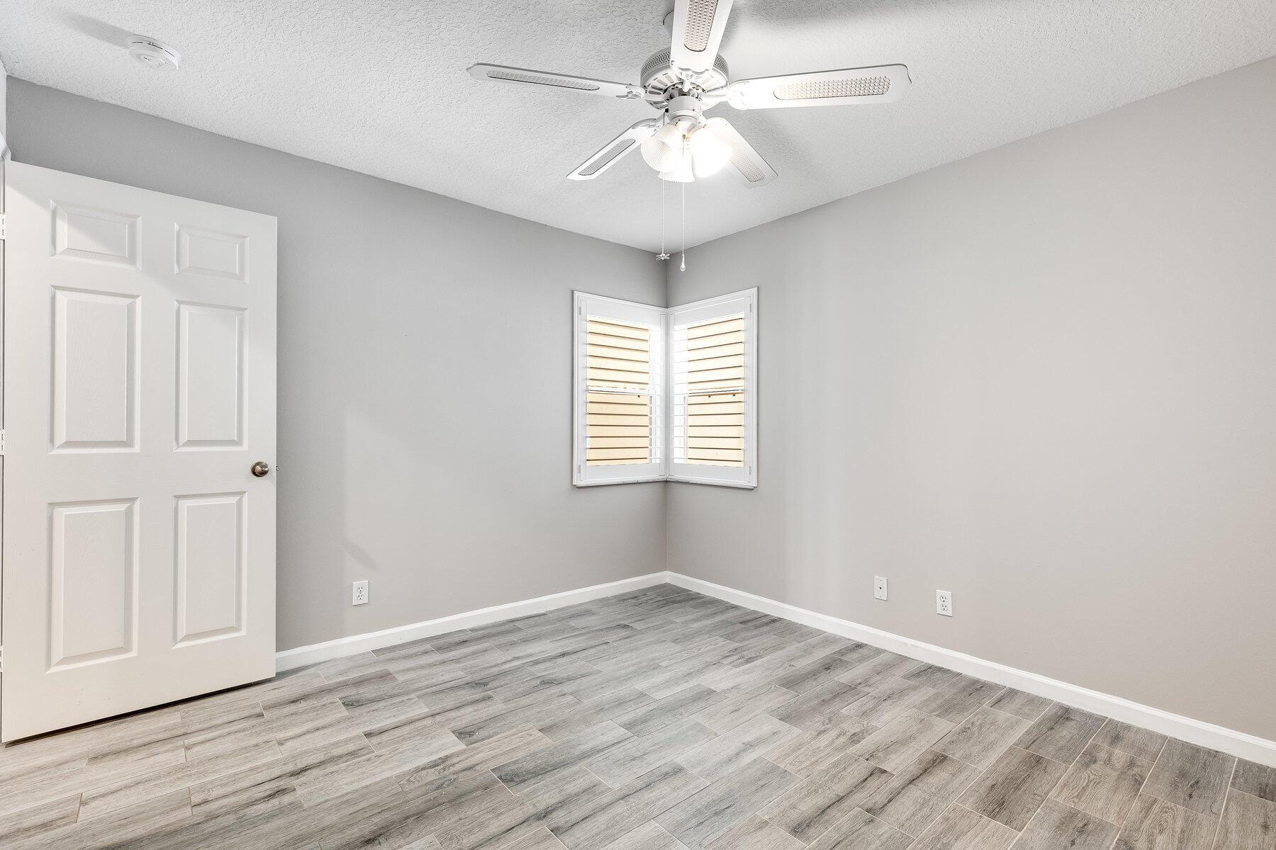 11036 SE Sea Pines Circle
