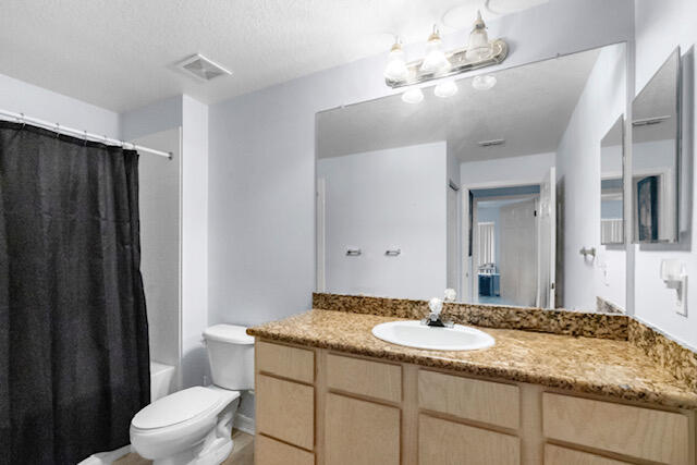 1581 SE Pomeroy Street 8-2
