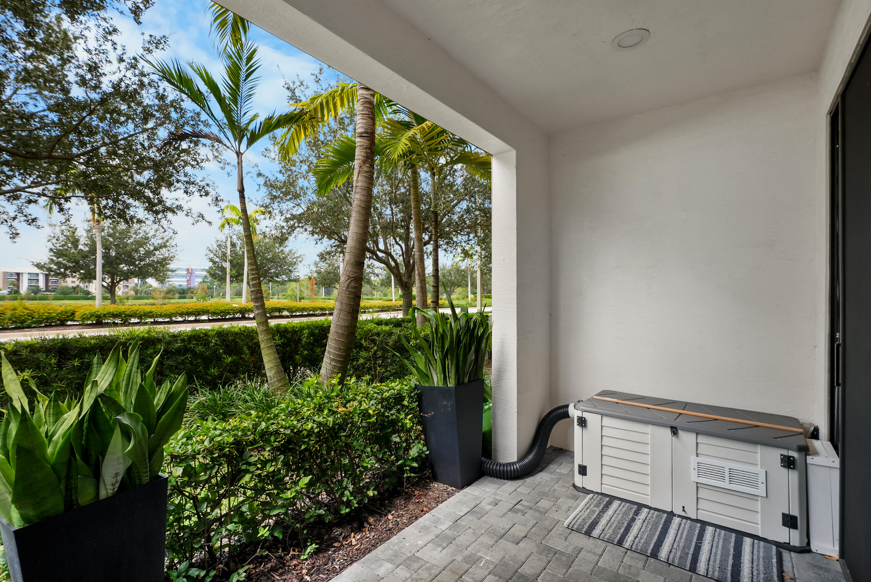 13368 Alton Road