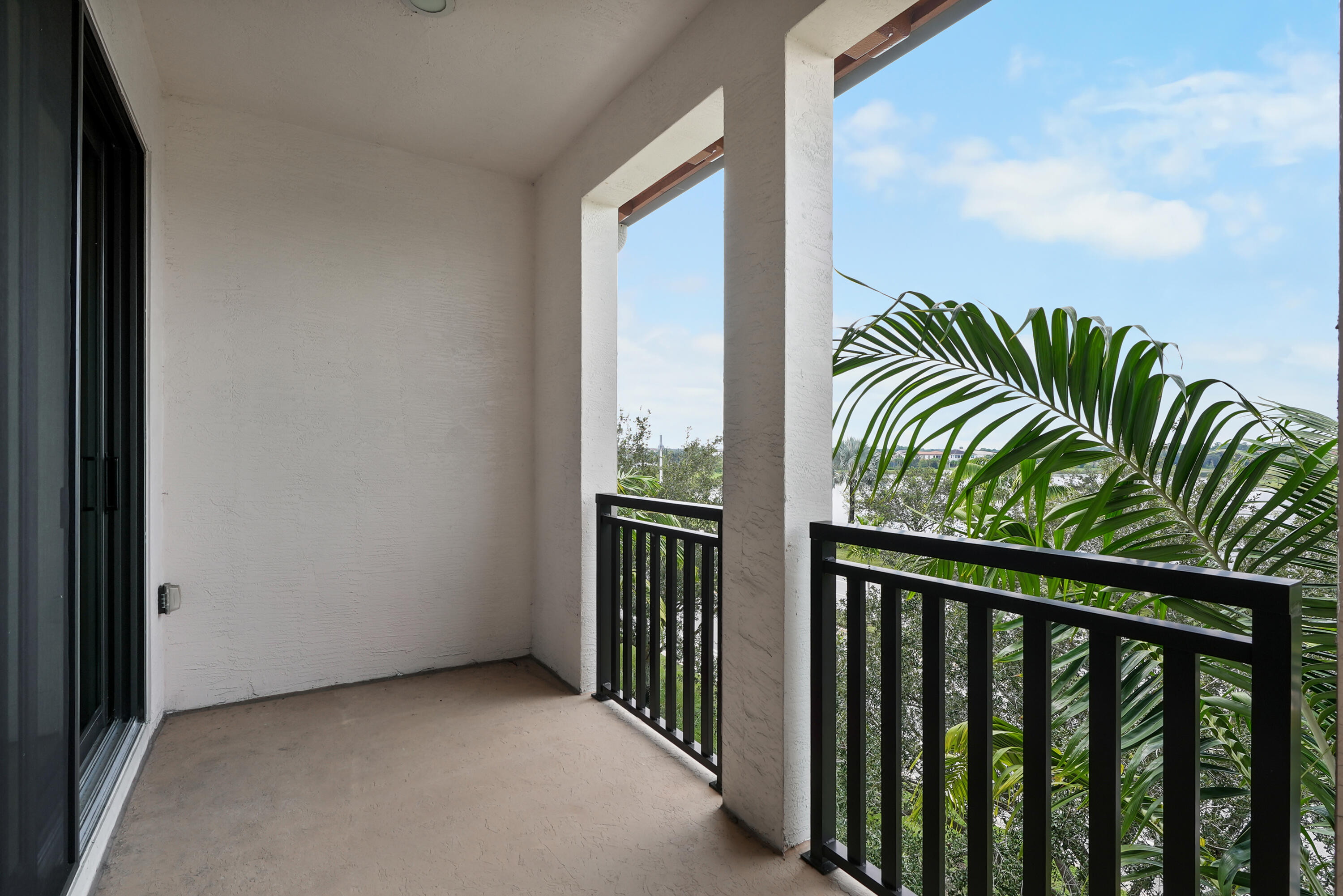 13368 Alton Road