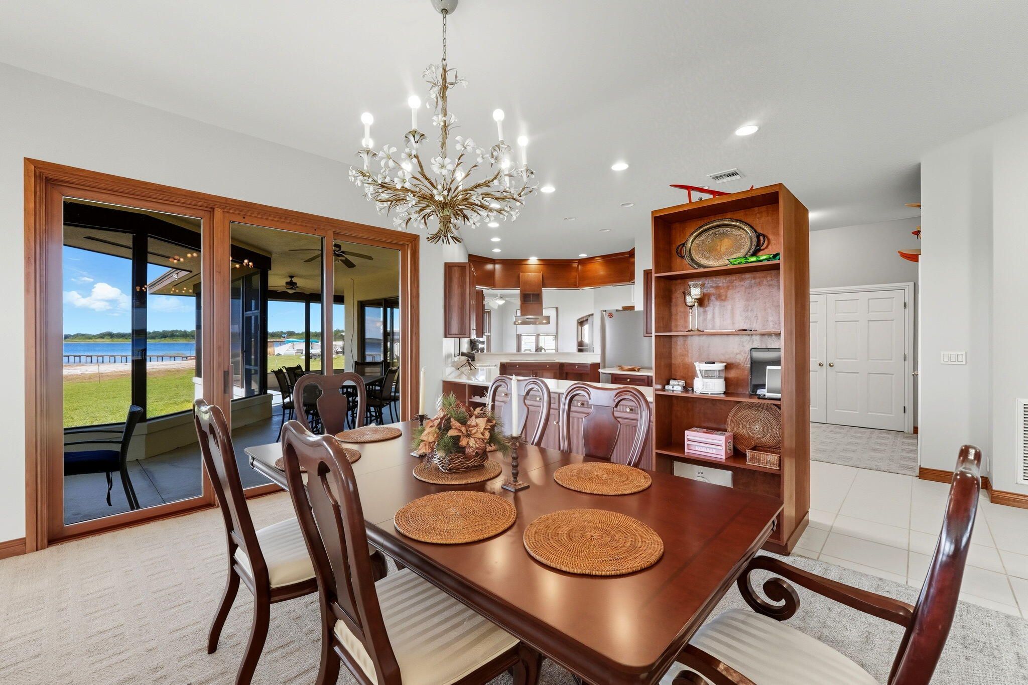 553 Thornburg Road