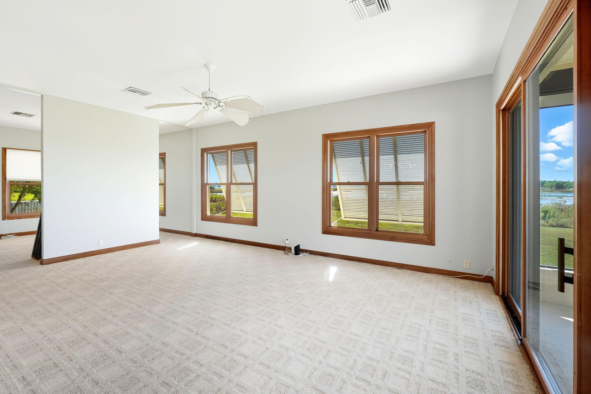 553 Thornburg Road