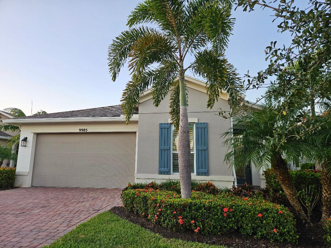 9985 SW Trumpet Tree Circle