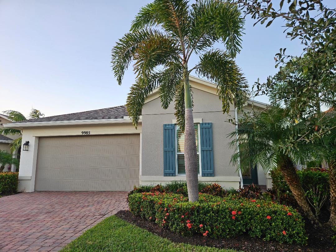 9985 SW Trumpet Tree Circle