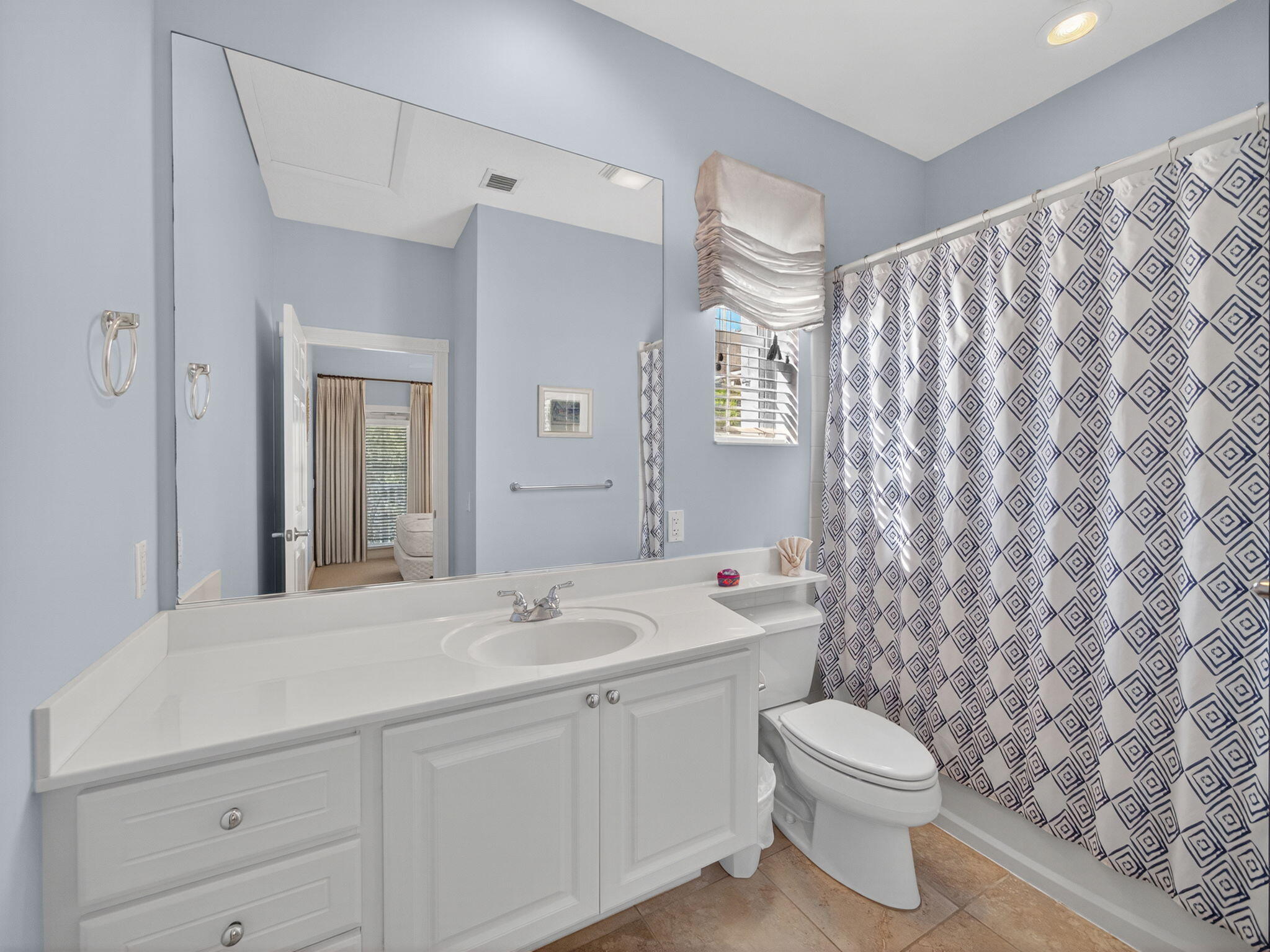 1833 Dakota Drive Retreat
