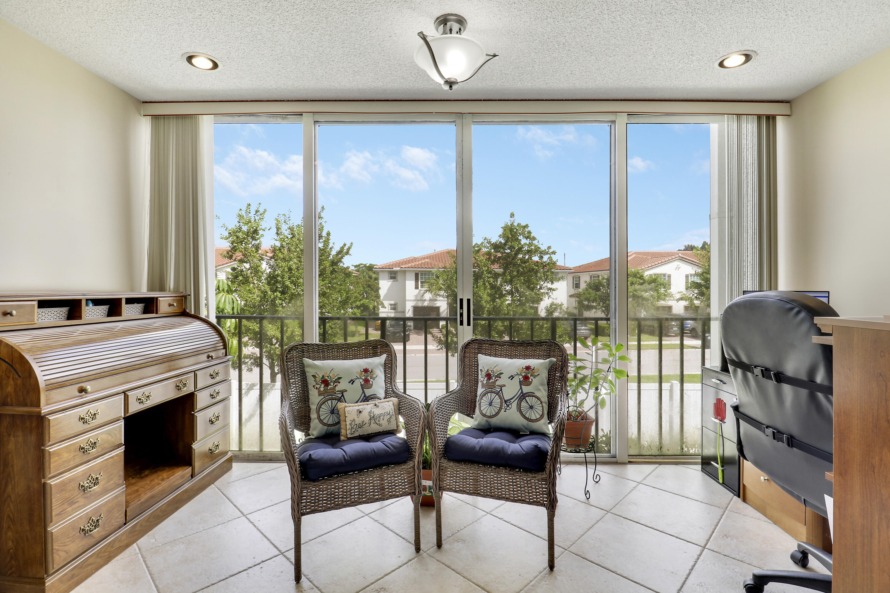 4070 Tivoli Court 204