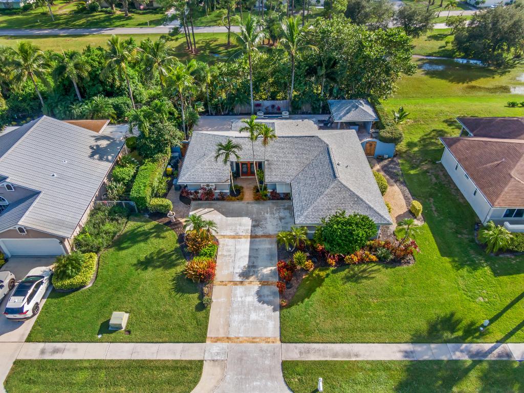 5936 Loxahatchee Pines Drive