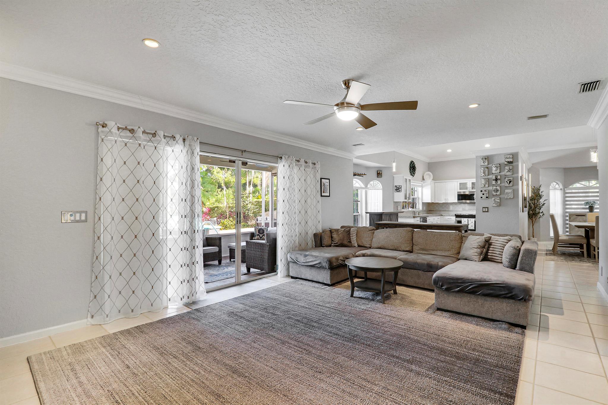 9398 Aqua Vista Boulevard