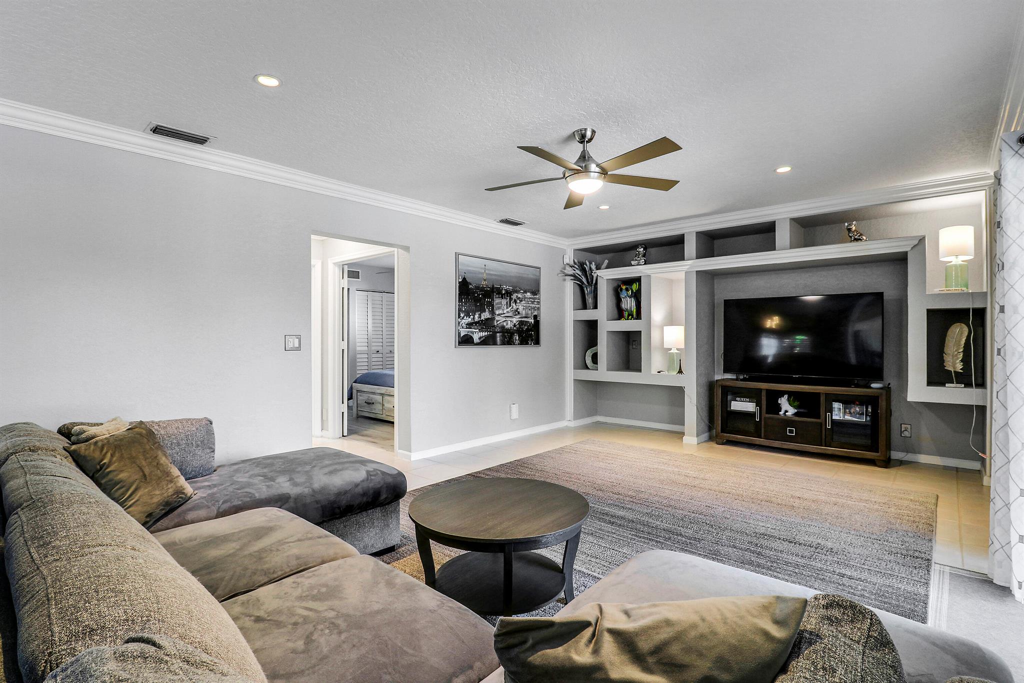 9398 Aqua Vista Boulevard