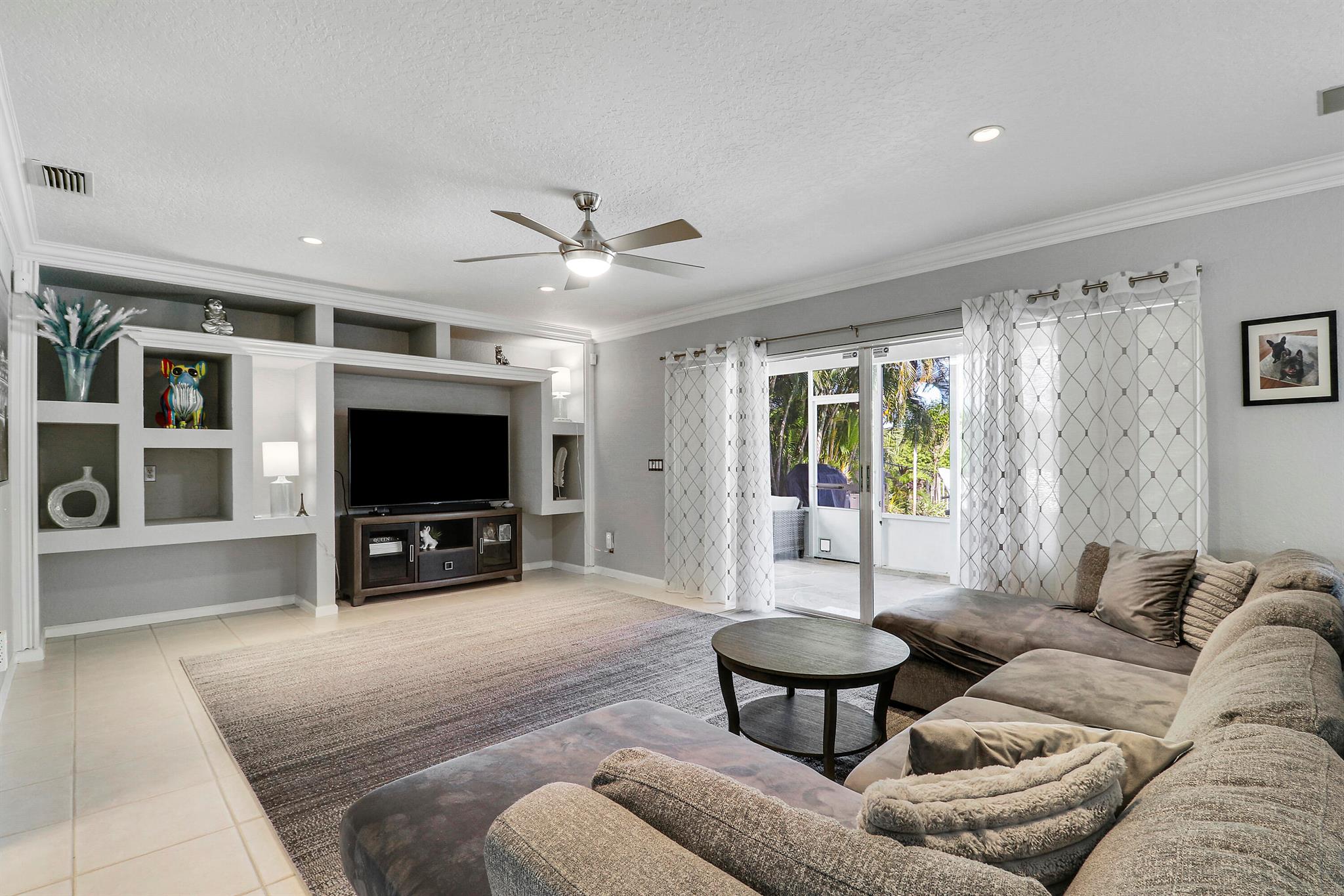 9398 Aqua Vista Boulevard