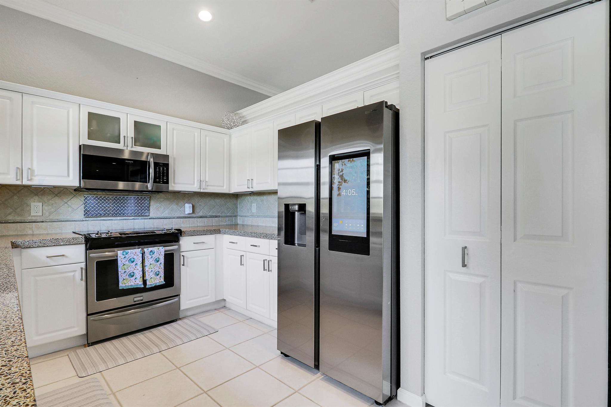 9398 Aqua Vista Boulevard