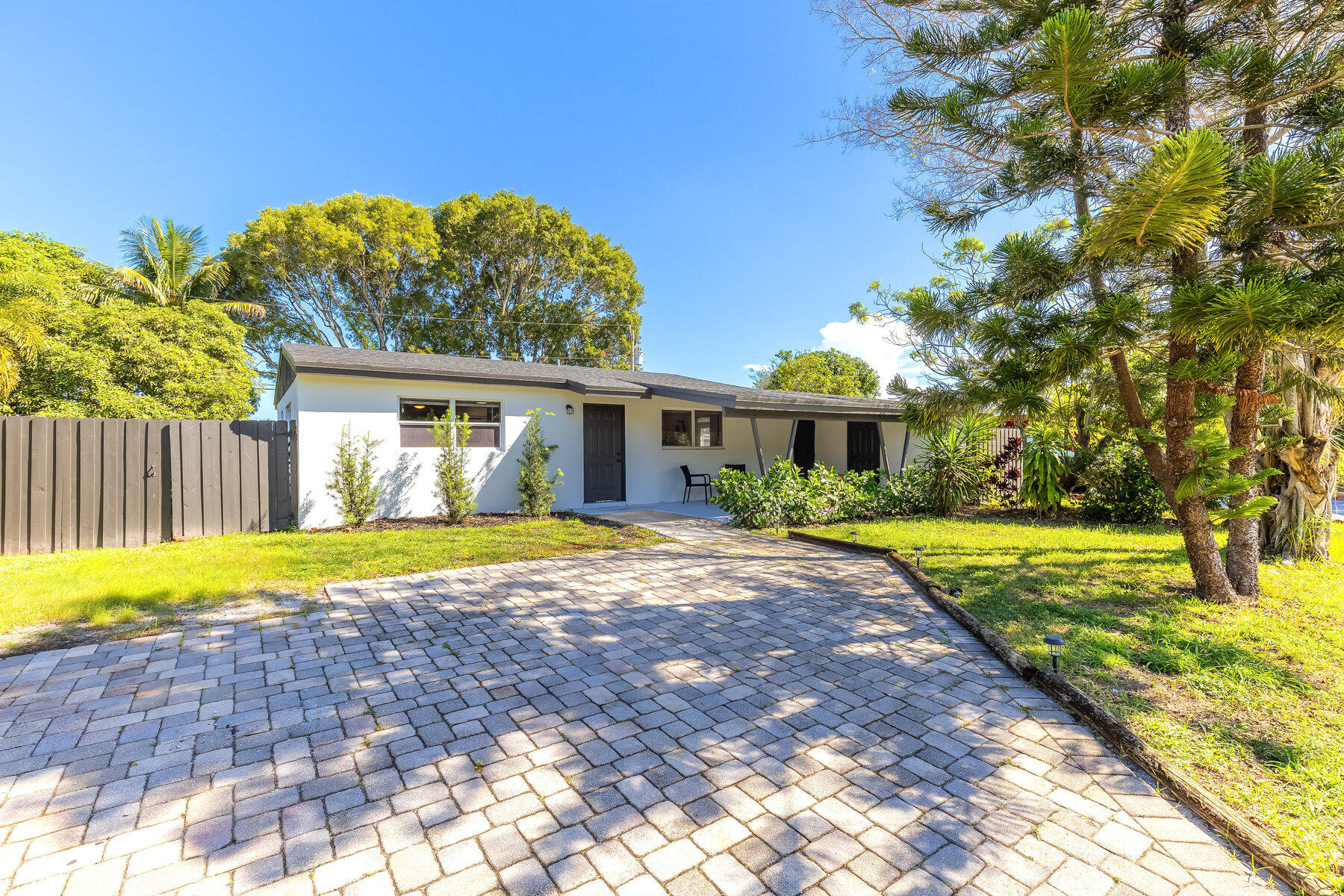 9148 Bamboo Drive