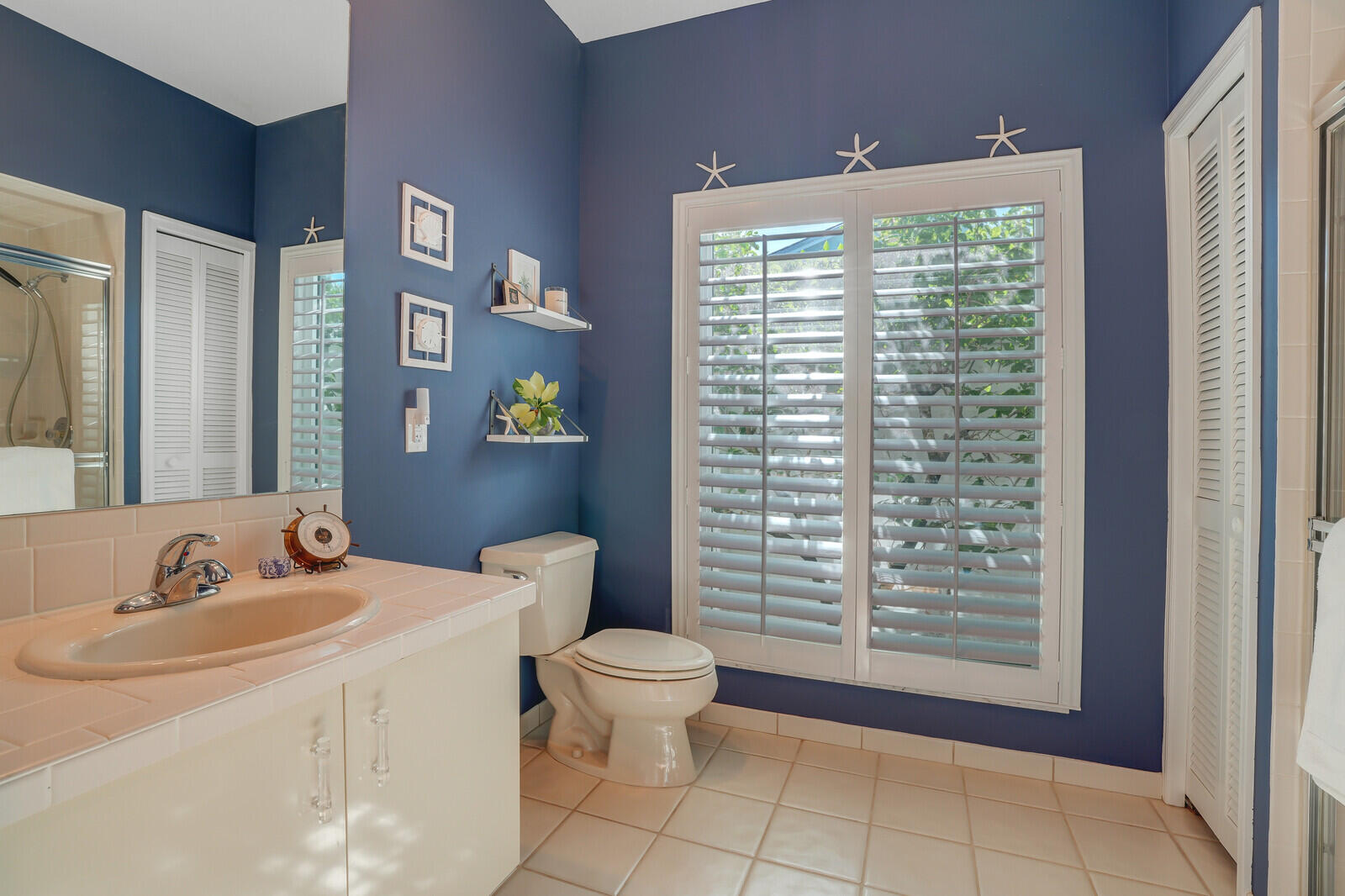 8951 SE Marina Bay Drive