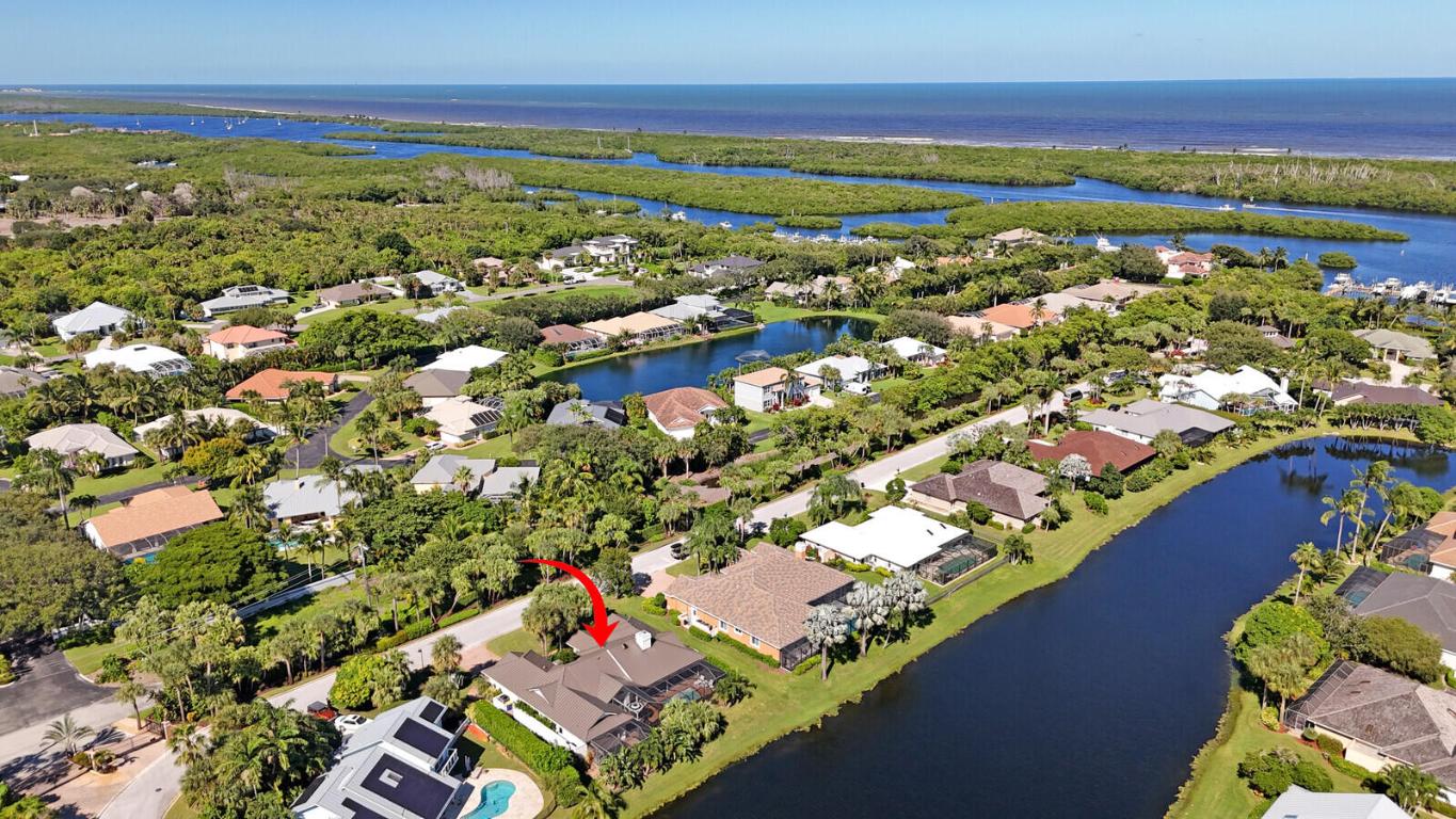 8951 SE Marina Bay Drive