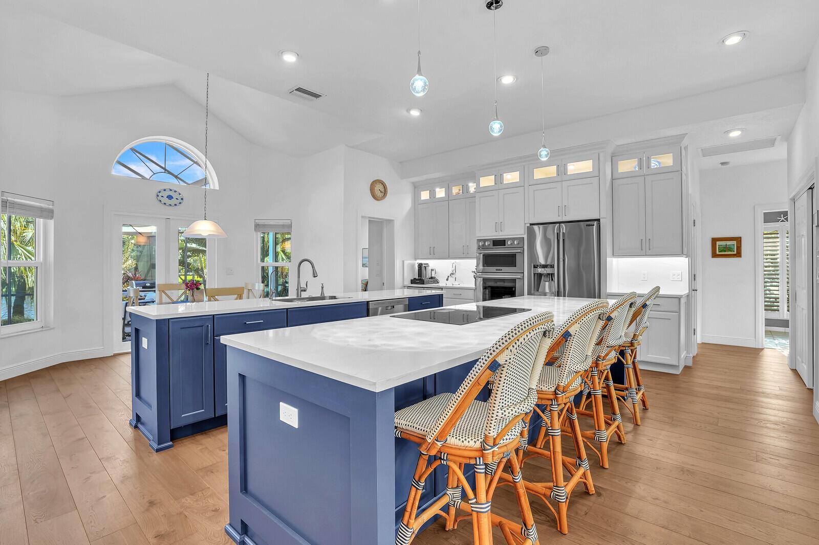 8951 SE Marina Bay Drive