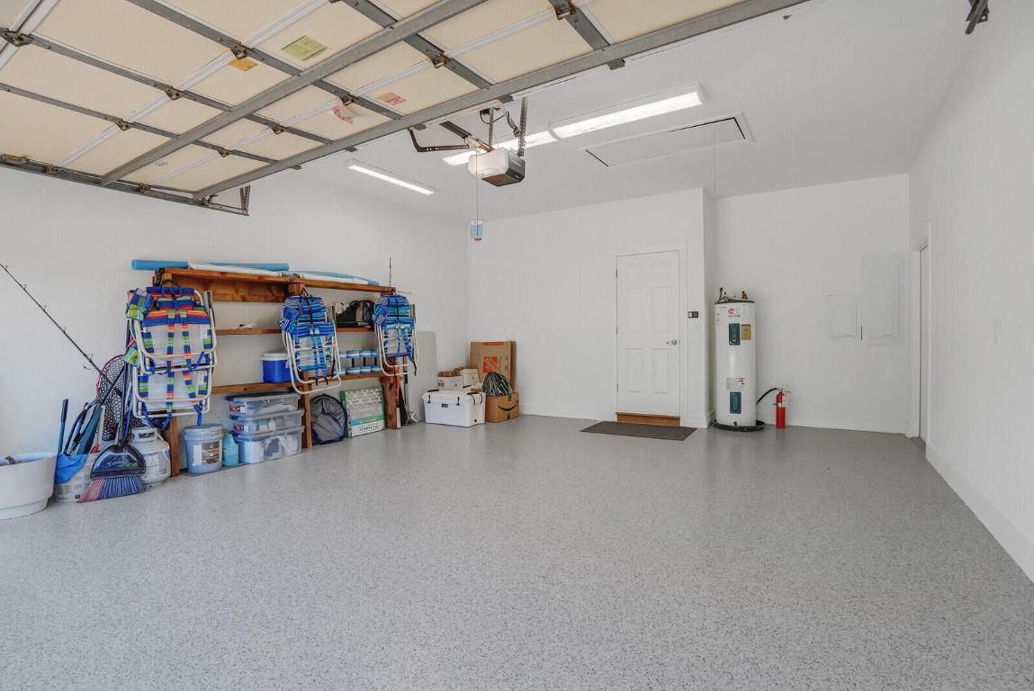 8951 SE Marina Bay Drive