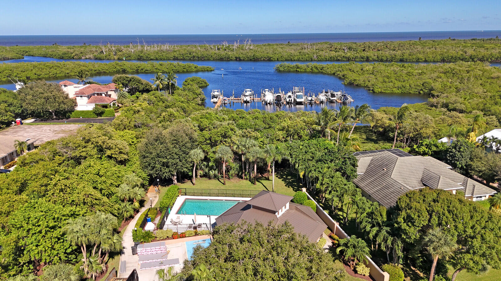 8951 SE Marina Bay Drive