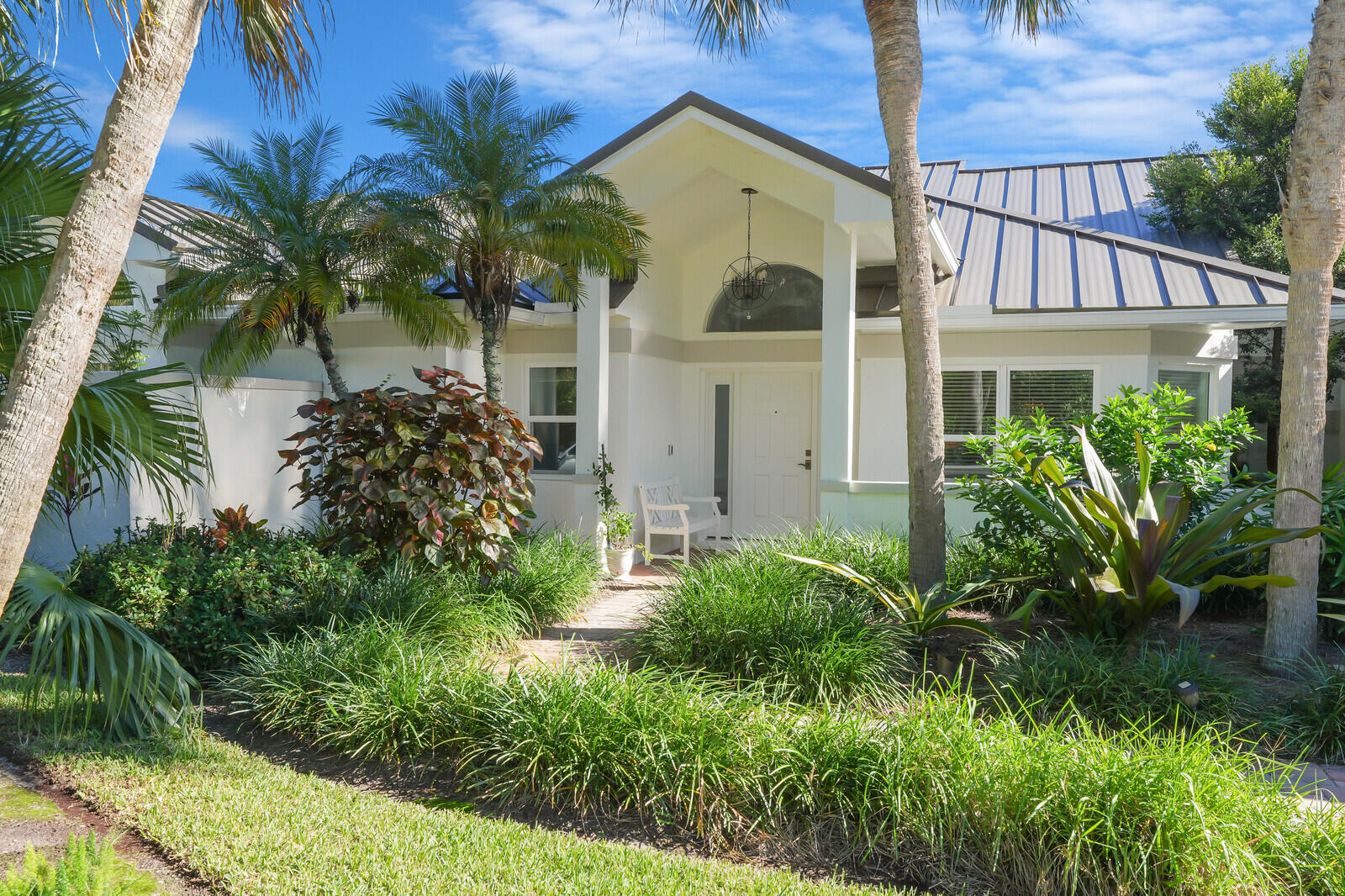 8951 SE Marina Bay Drive