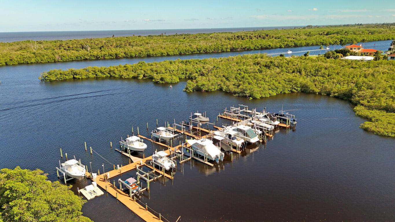 8951 SE Marina Bay Drive