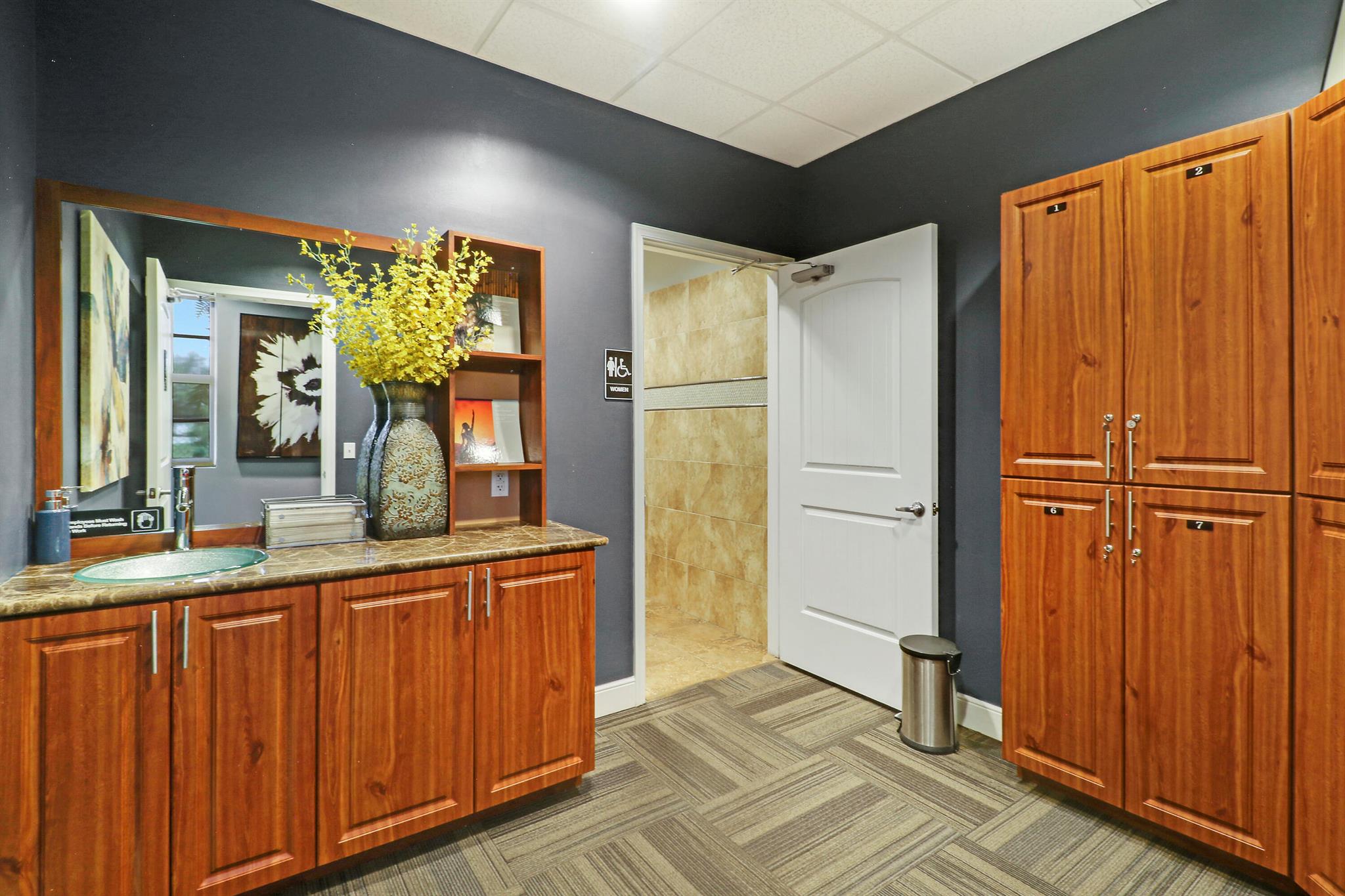 266 NW Peacock Boulevard 104