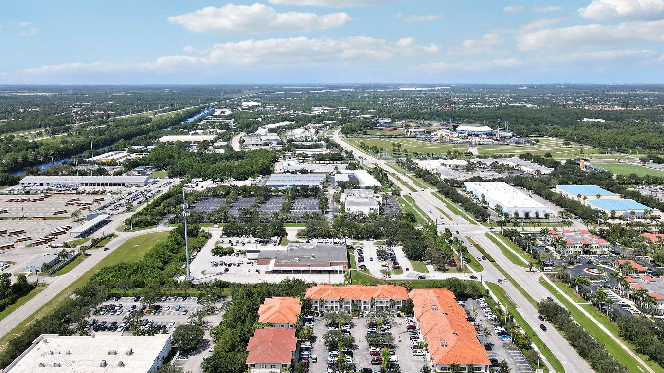 266 NW Peacock Boulevard 104