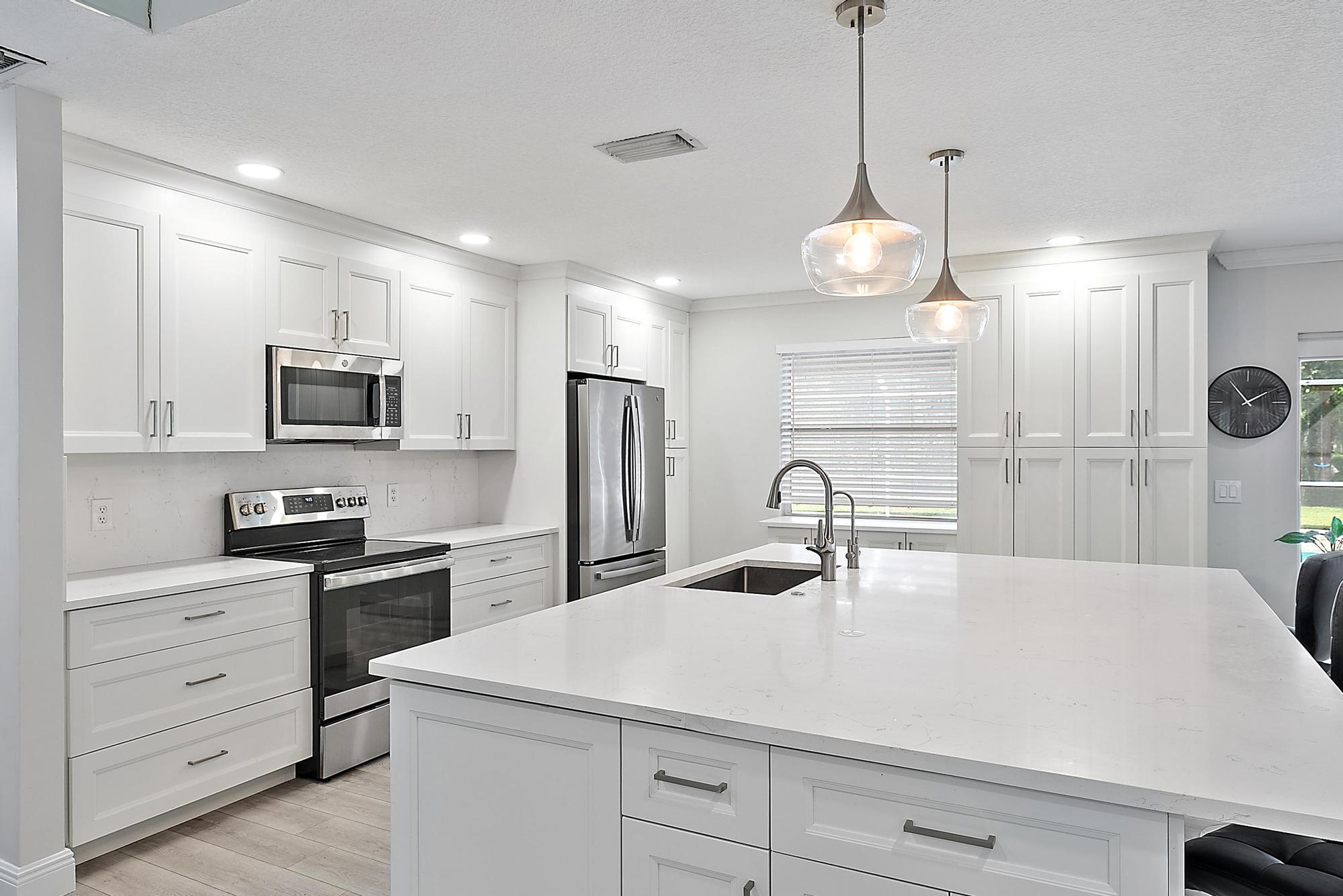 16338 Alexander Run