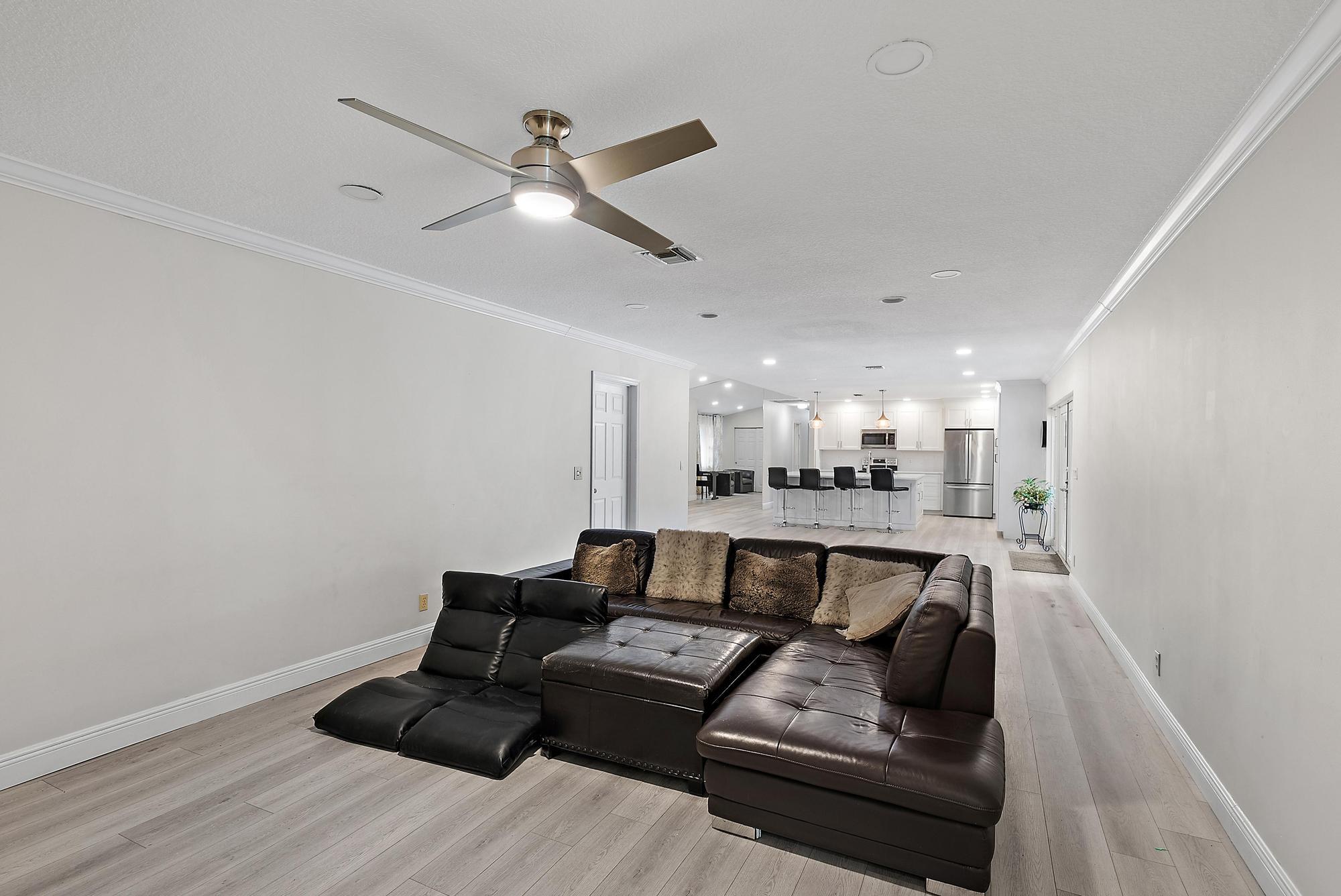 16338 Alexander Run