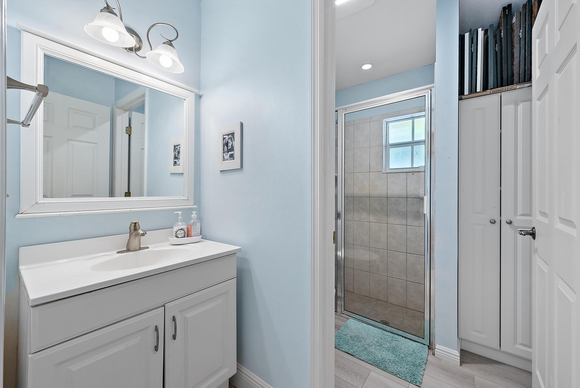 16338 Alexander Run