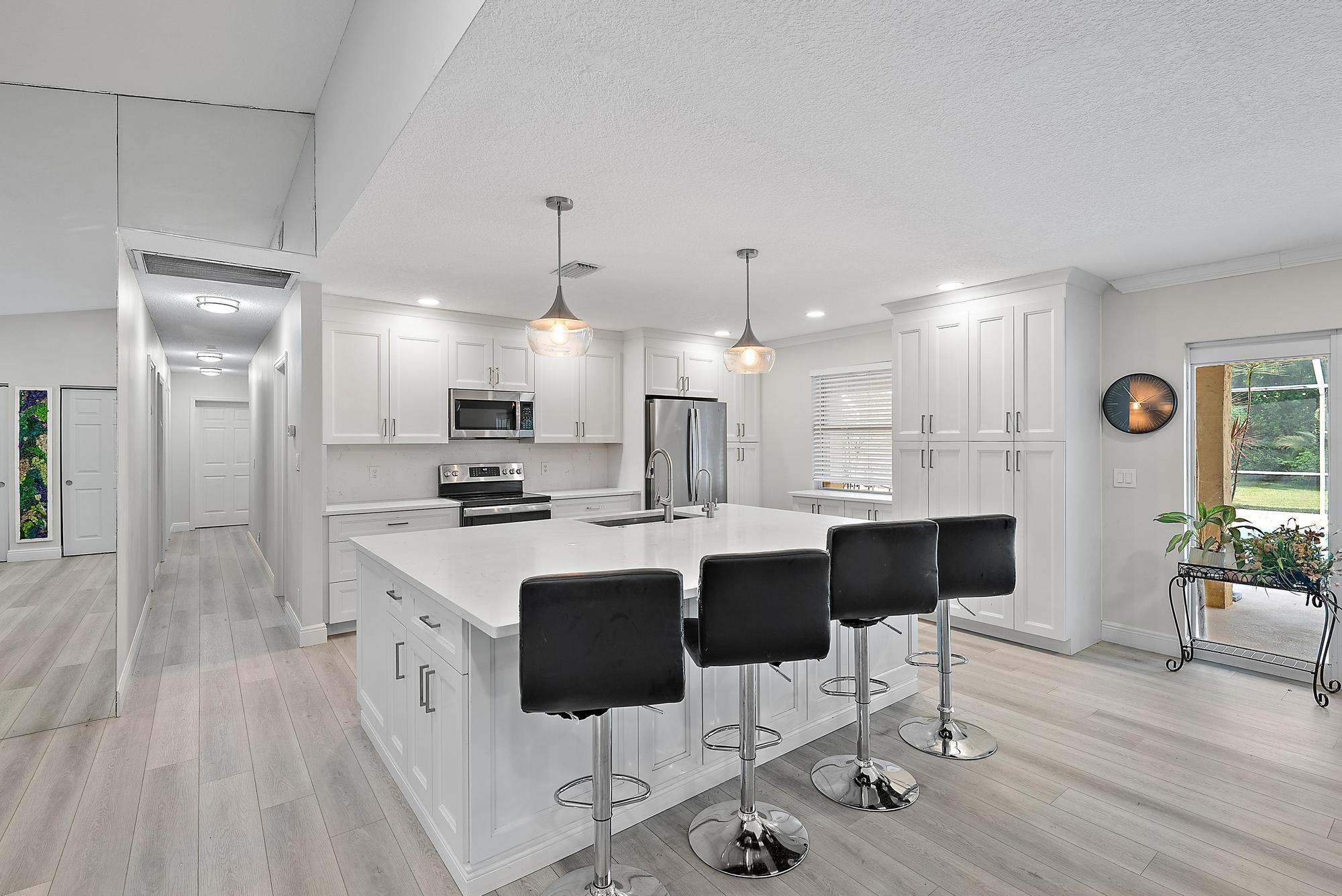 16338 Alexander Run