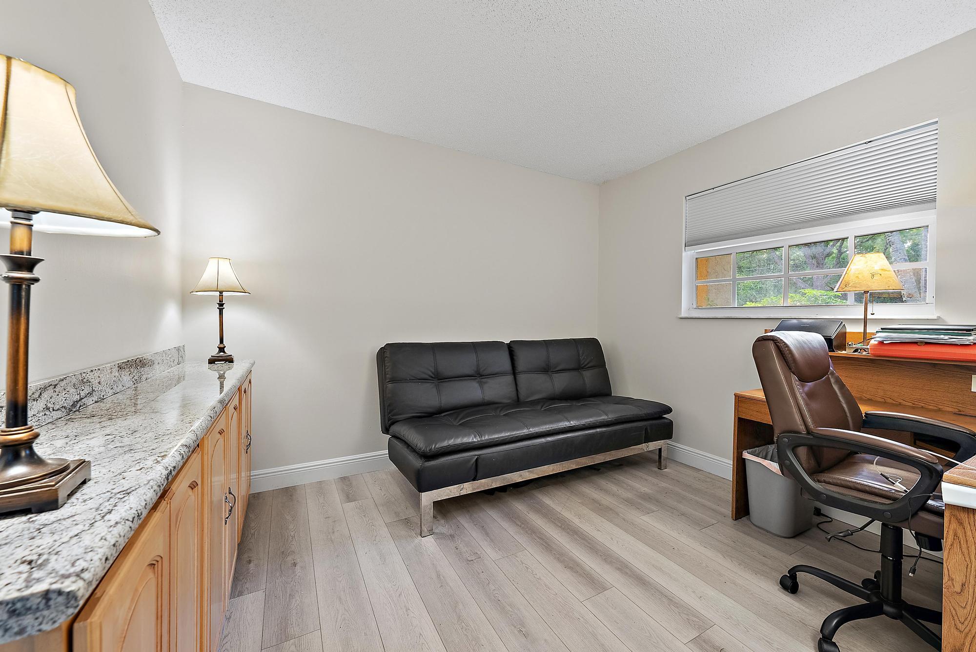 16338 Alexander Run