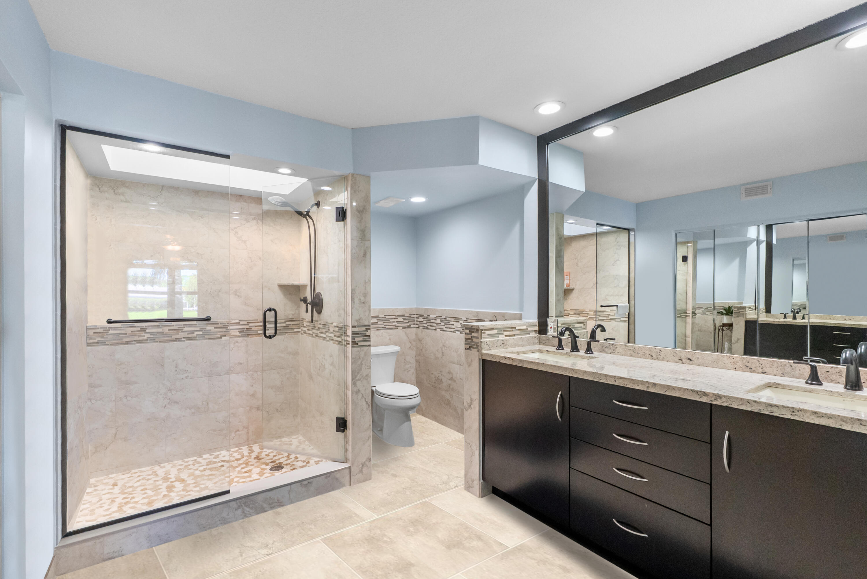 6944 Briarlake Circle 205