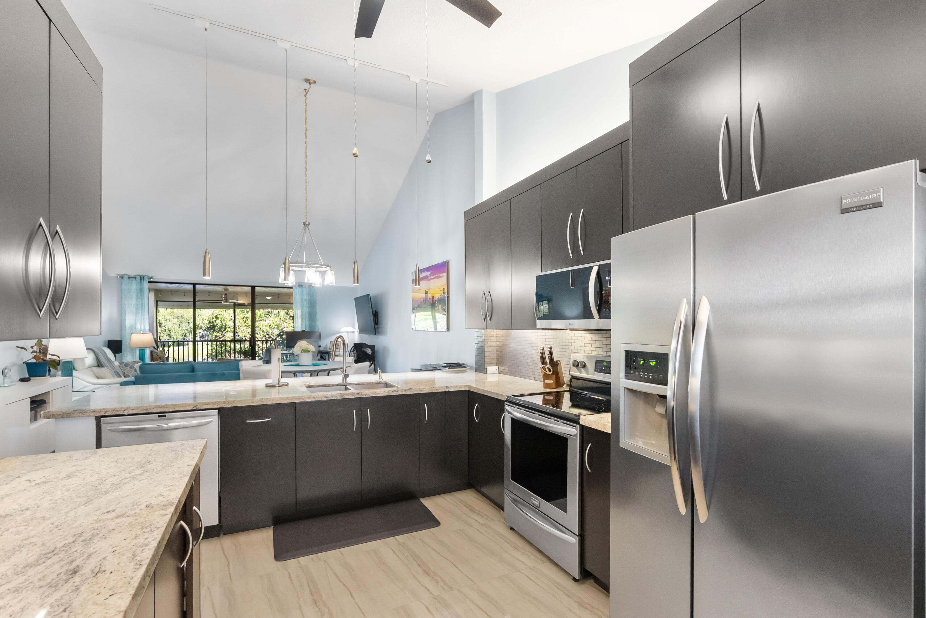 6944 Briarlake Circle 205