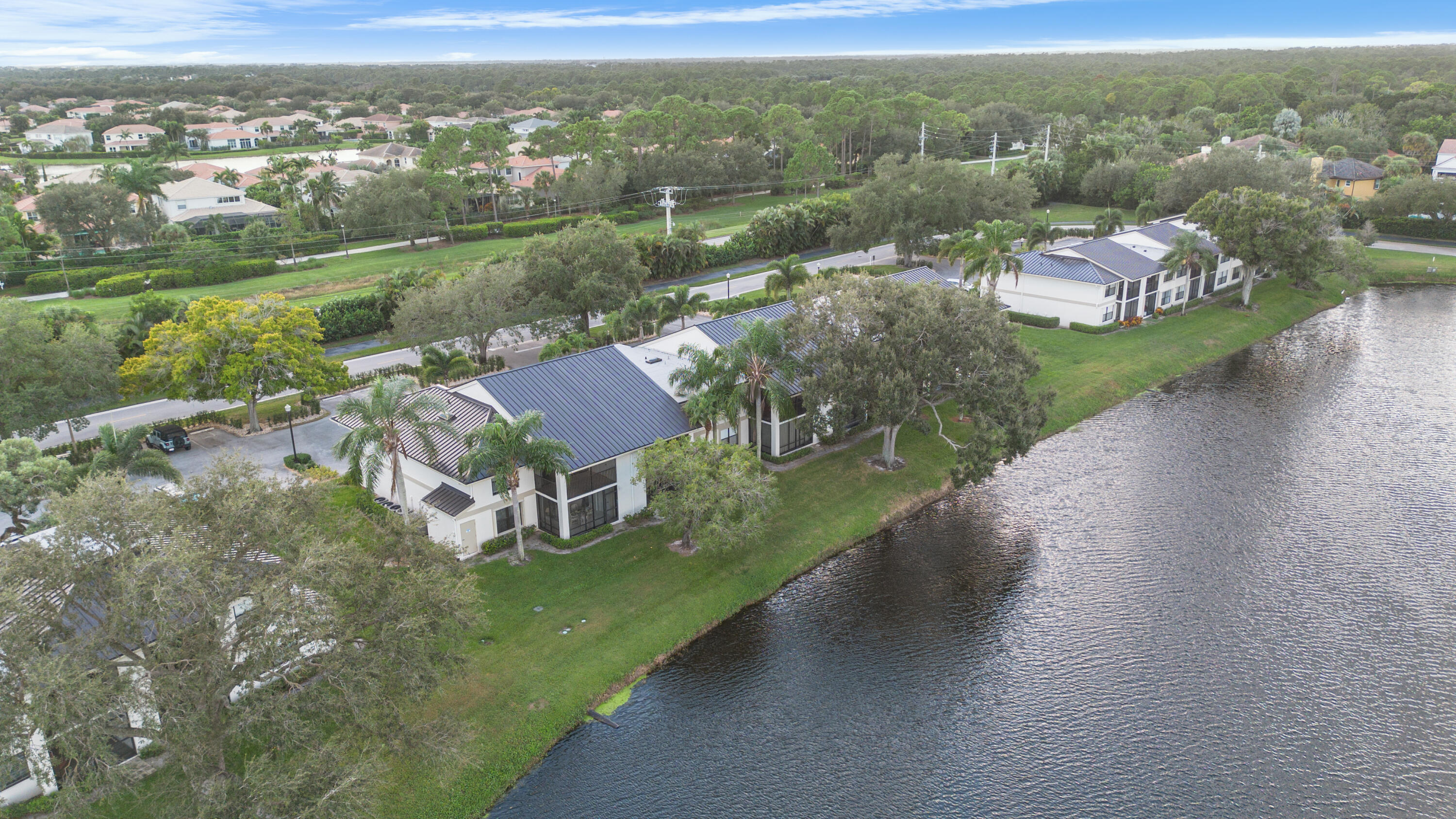 6944 Briarlake Circle 205