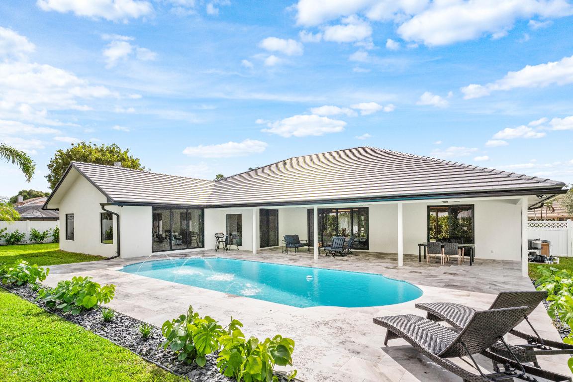 4379 St. Andrews Drive