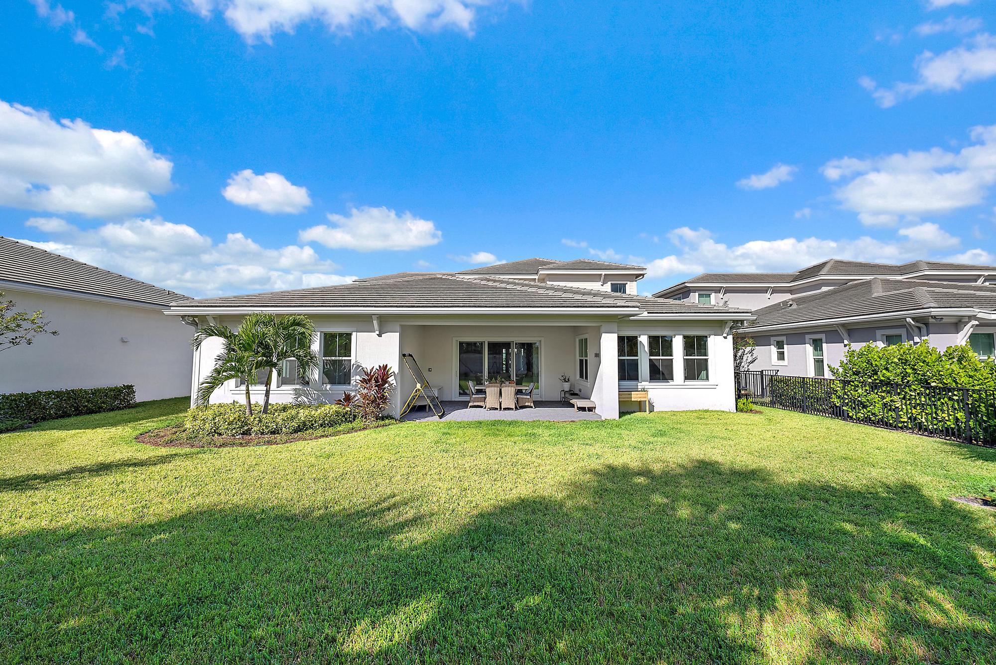 9316 Crestview Circle