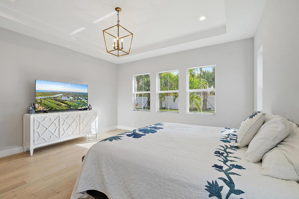 9316 Crestview Circle