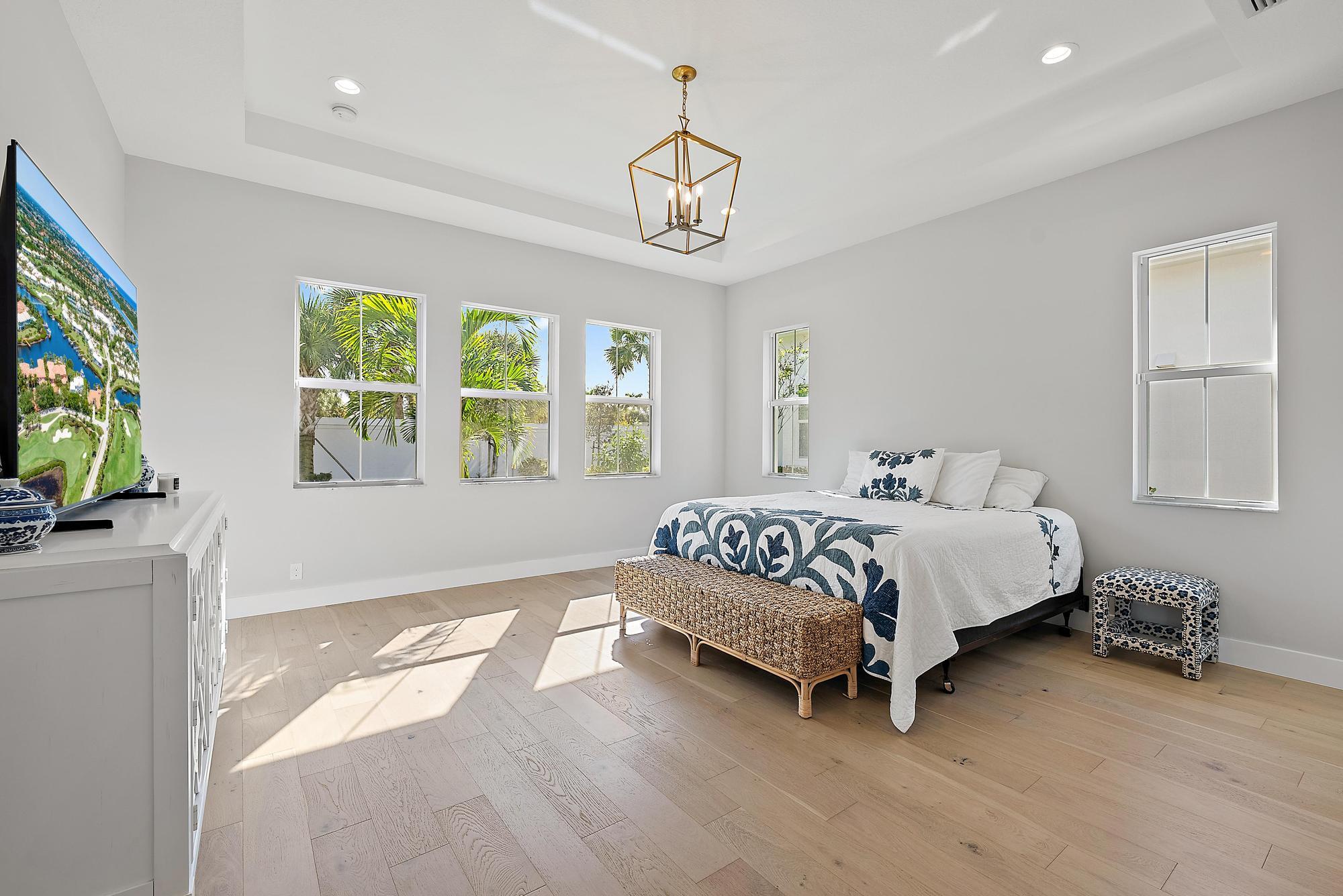 9316 Crestview Circle