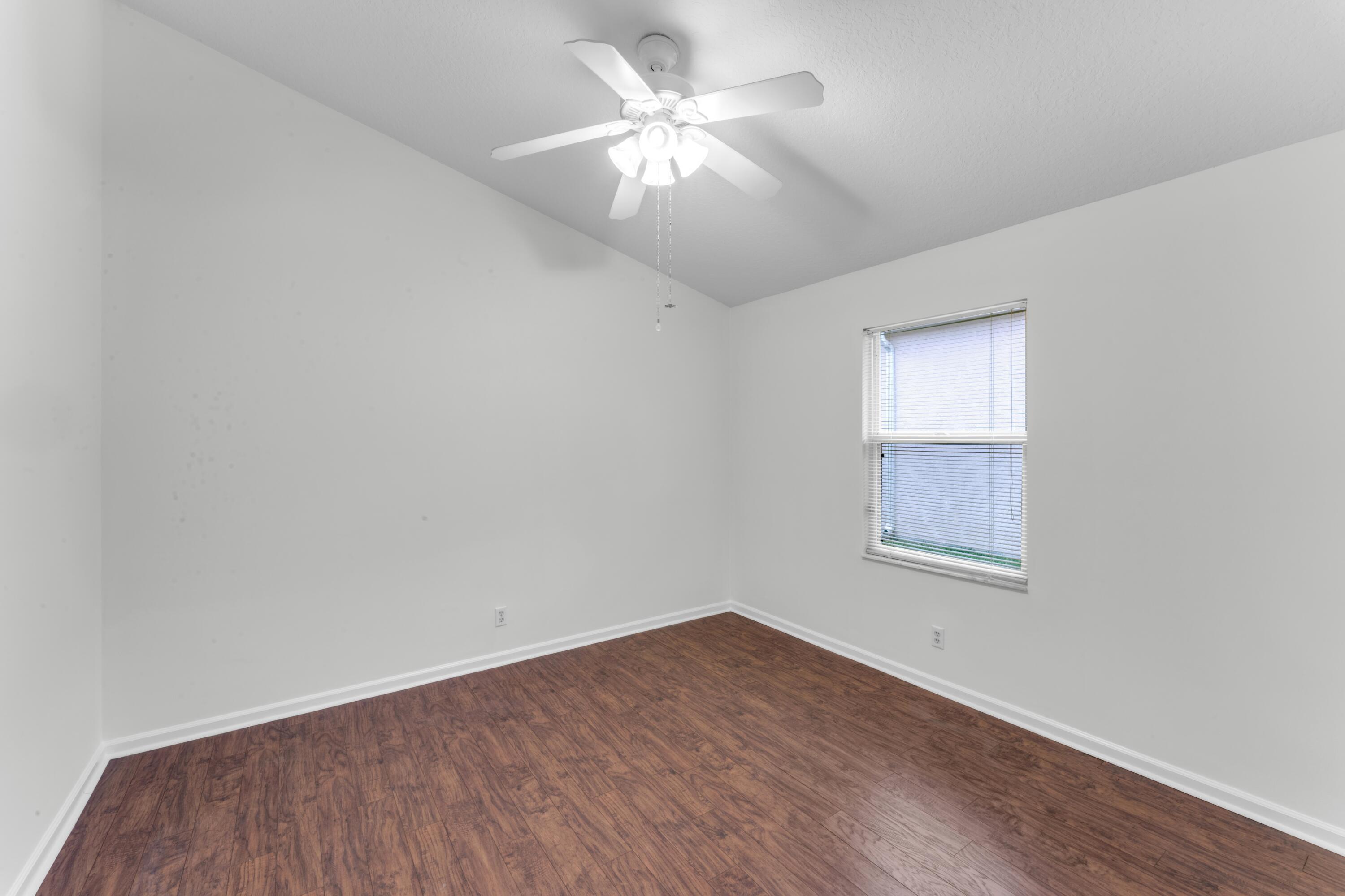 2705 Pointe Circle