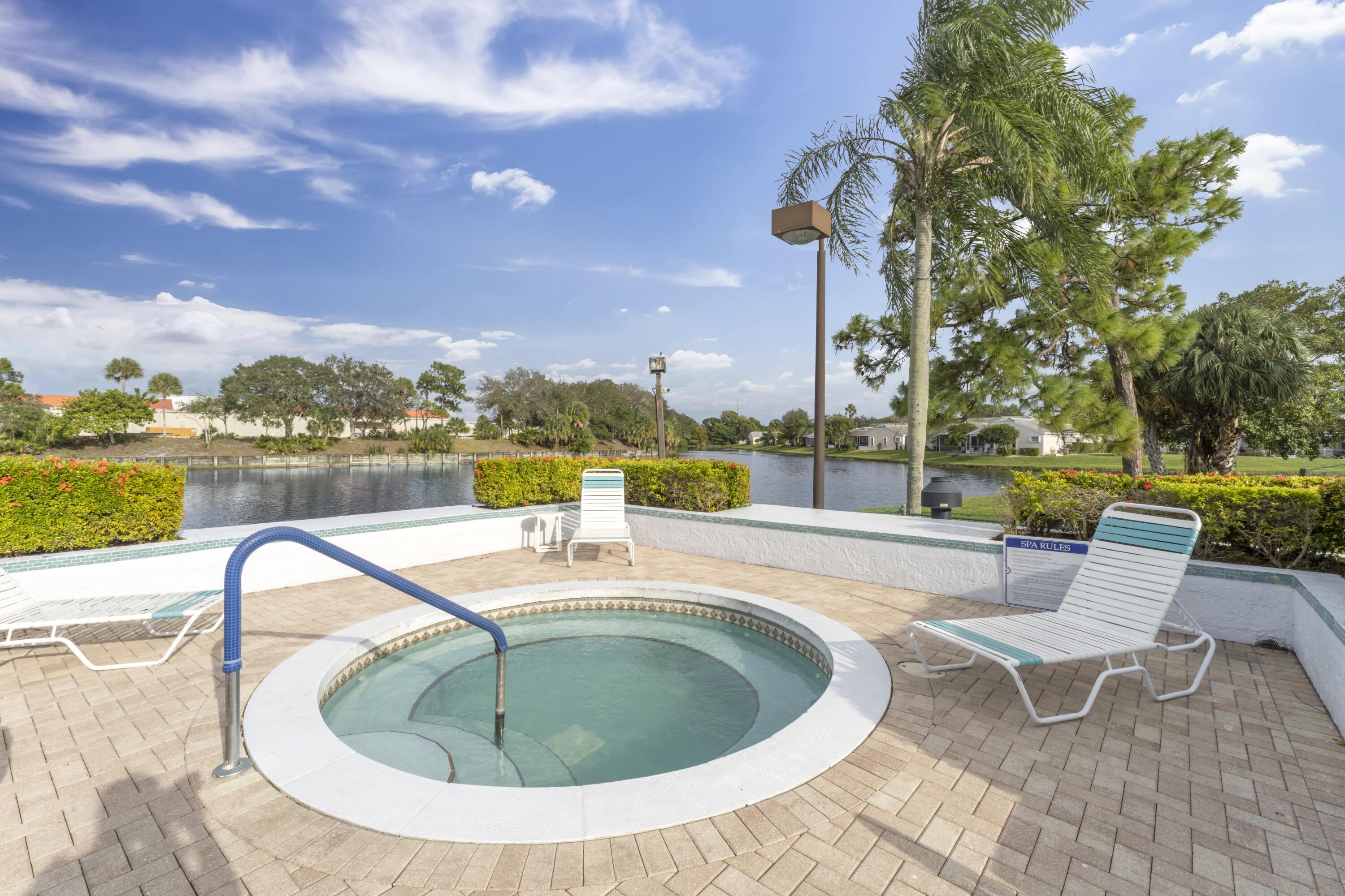 2705 Pointe Circle