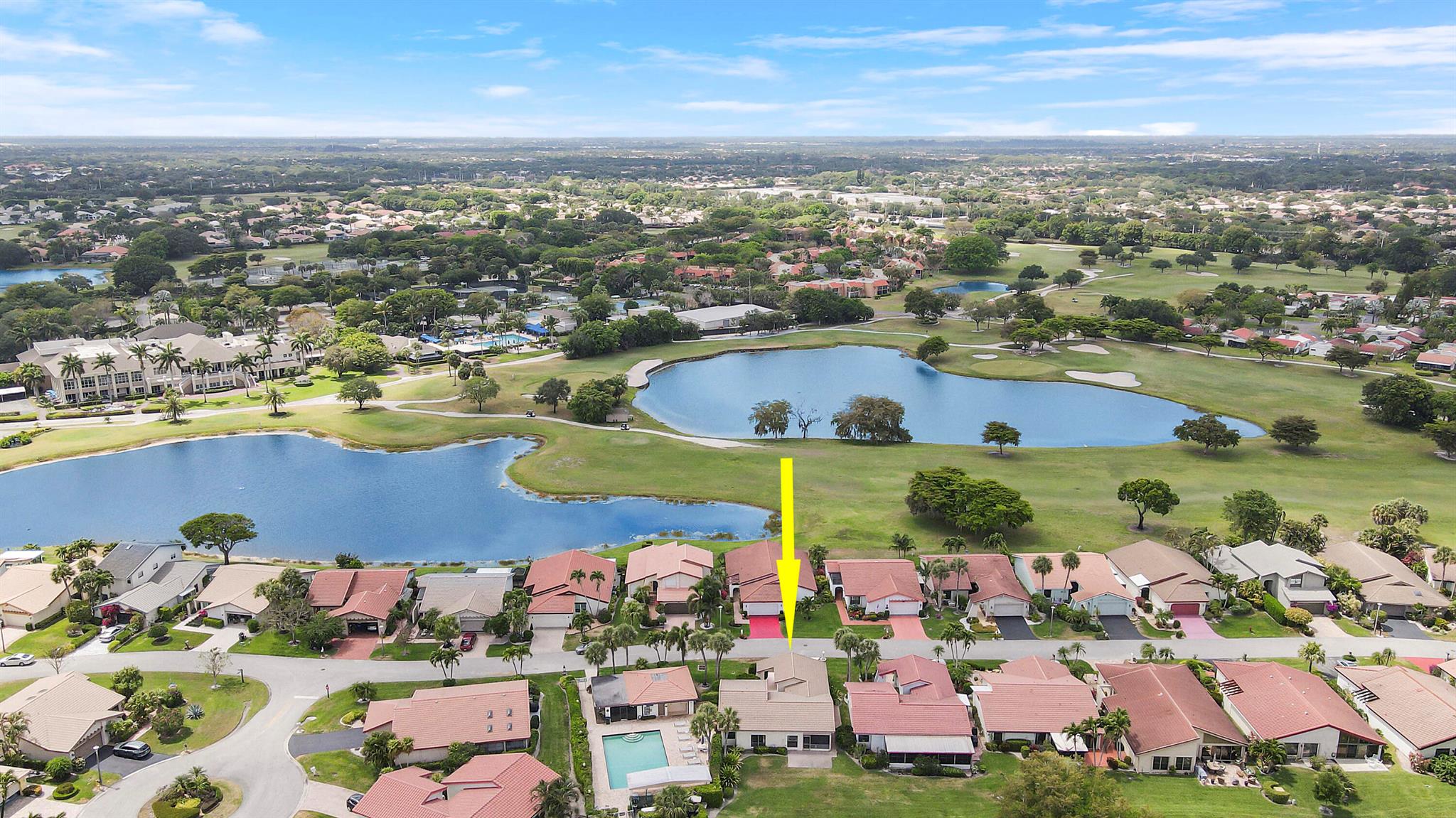 5695 Lakeview Mews Drive