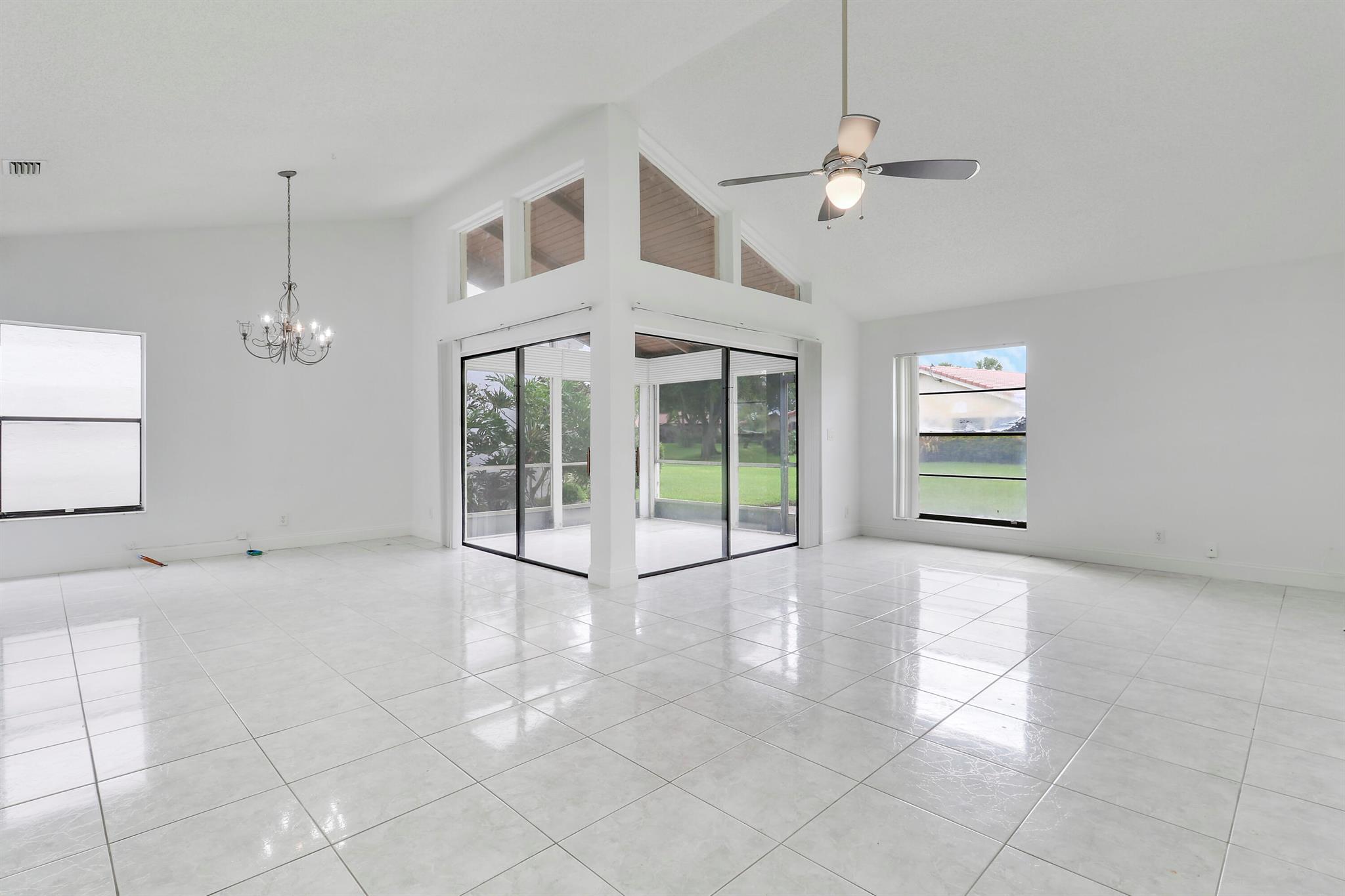 5695 Lakeview Mews Drive