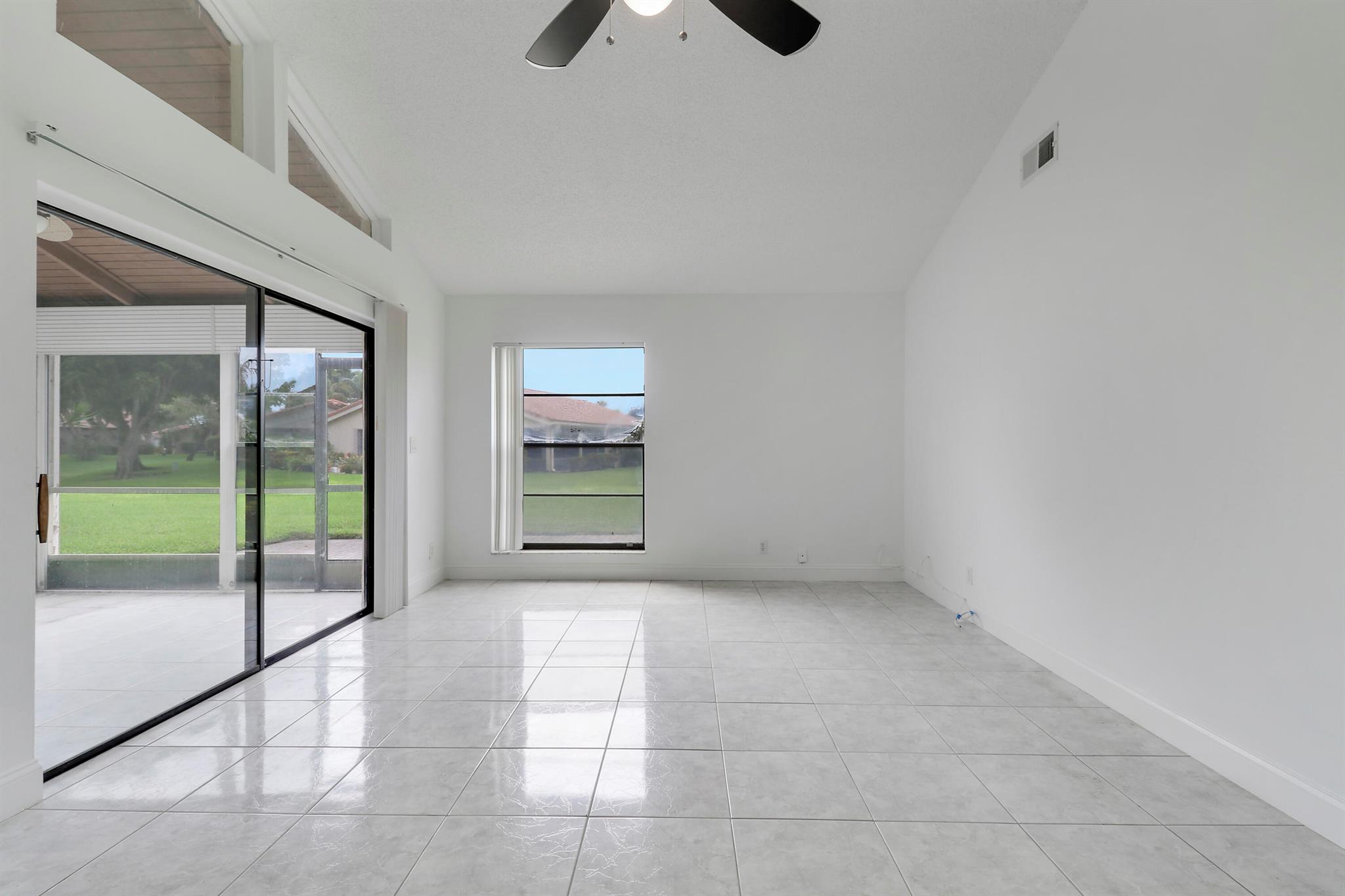 5695 Lakeview Mews Drive